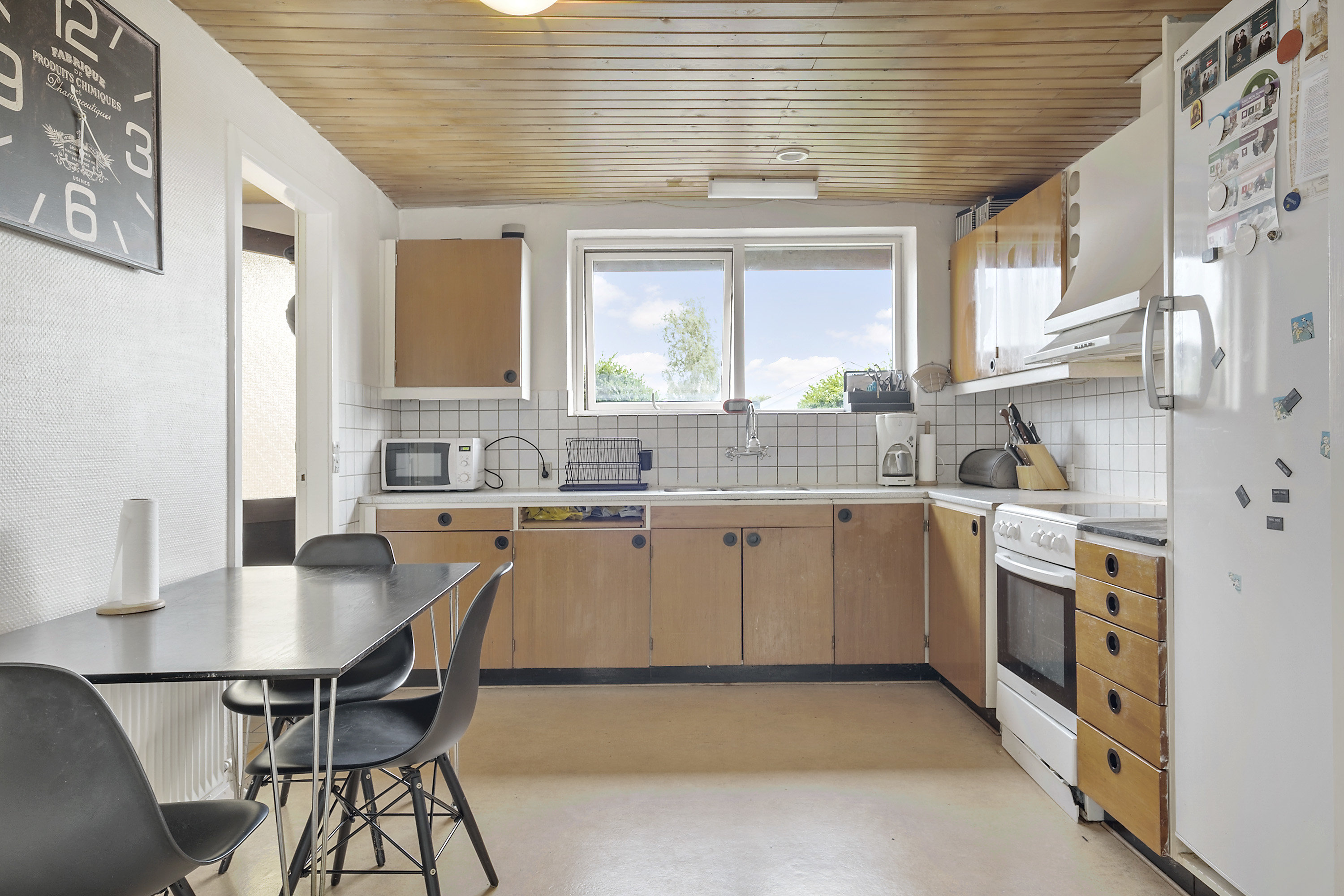 Fremhævet køkken billede i fuldskærmstilstand. Billede af Bøgevej 12, Nørhalne, 9430 Vadum