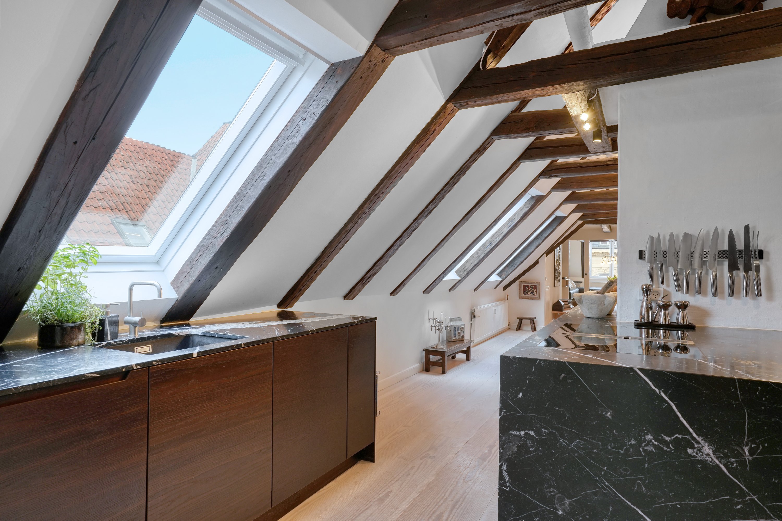 Fremhævet køkken billede i fuldskærmstilstand. Billede af Store Kongensgade 67A, 4. th., 1264 København K