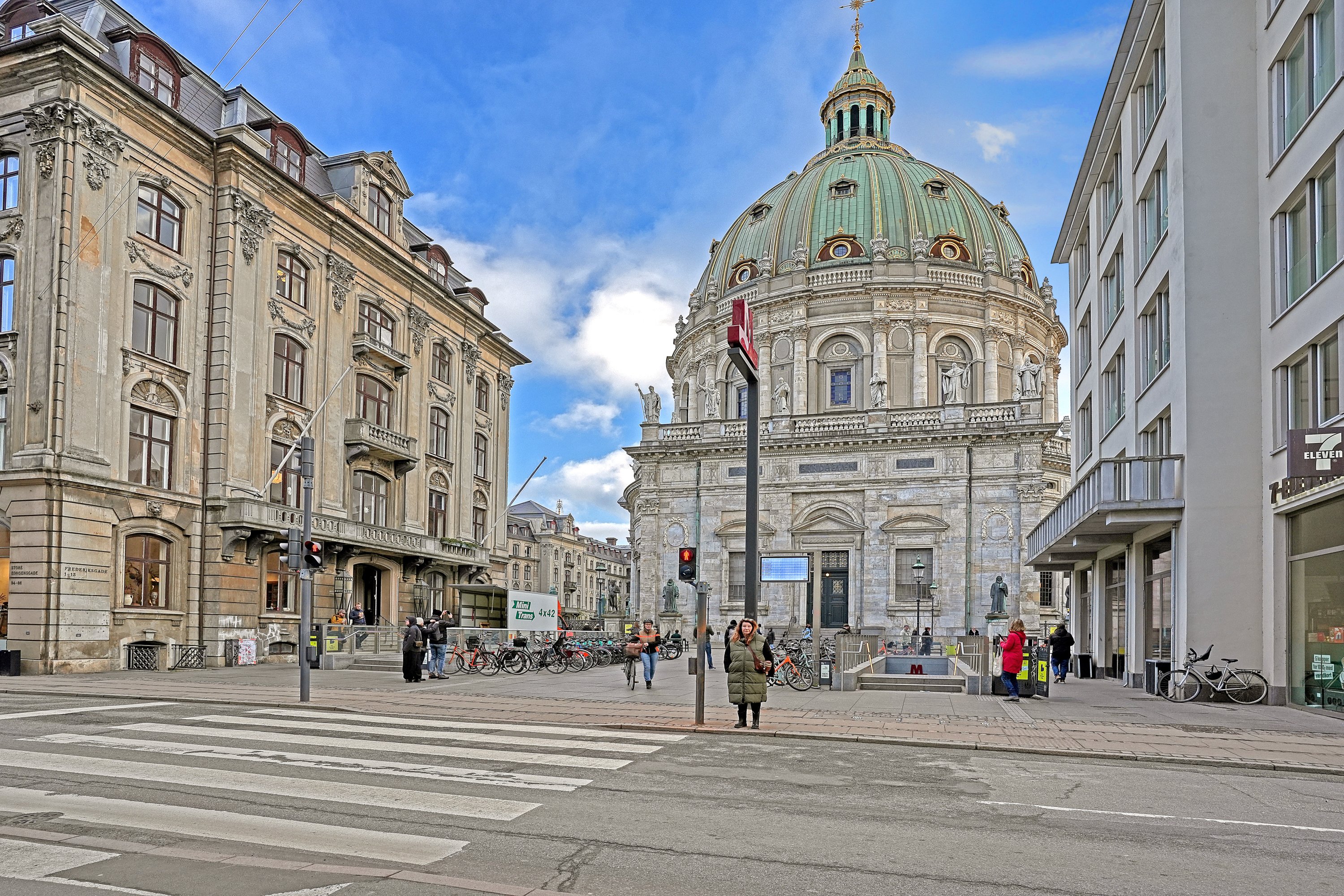 Fremhævet område billede i fuldskærmstilstand. Billede af Store Kongensgade 67A, 4. th., 1264 København K