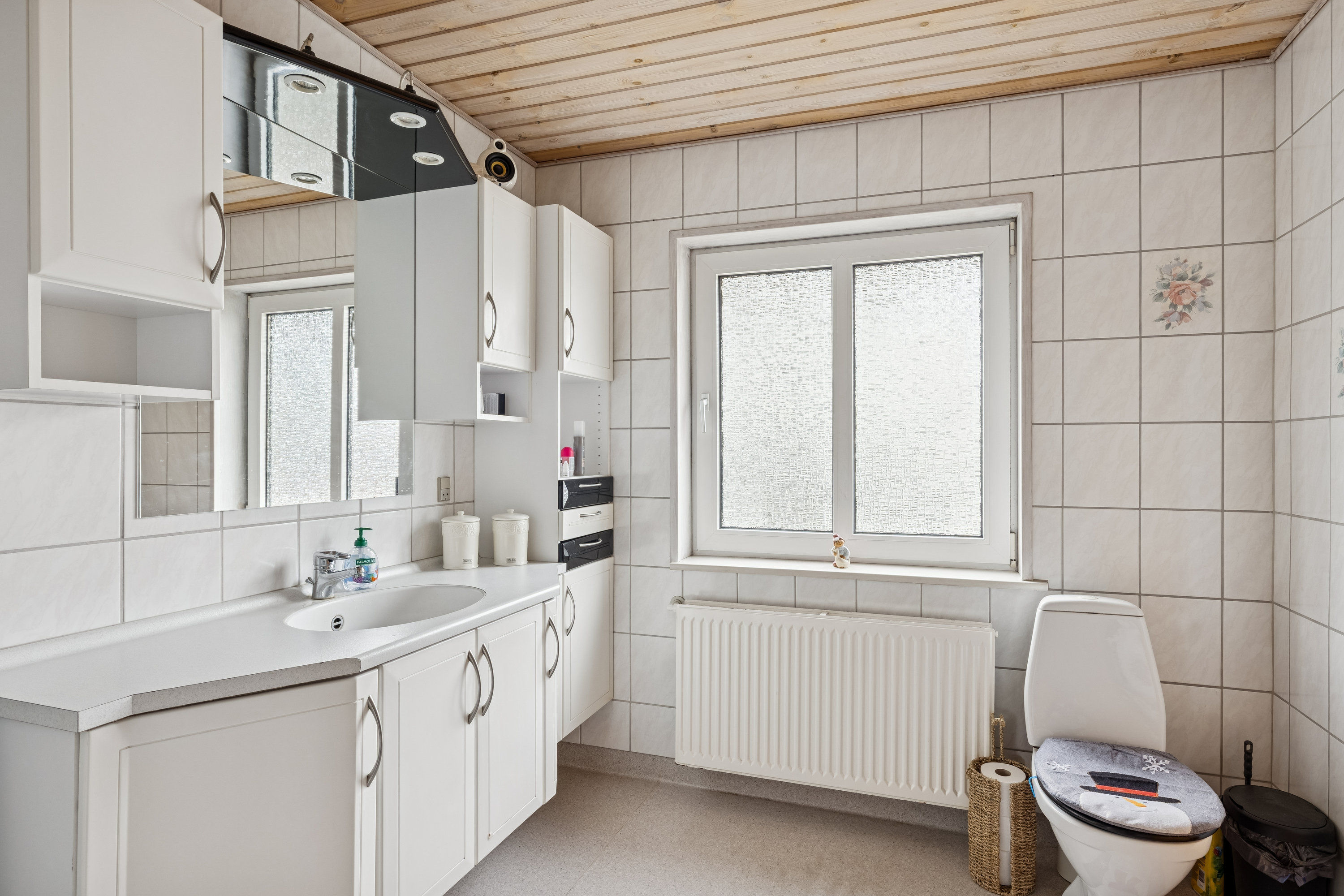 Fremhævet badeværelse billede i fuldskærmstilstand. Billede af Rolighedsvej 9, 9620 Aalestrup