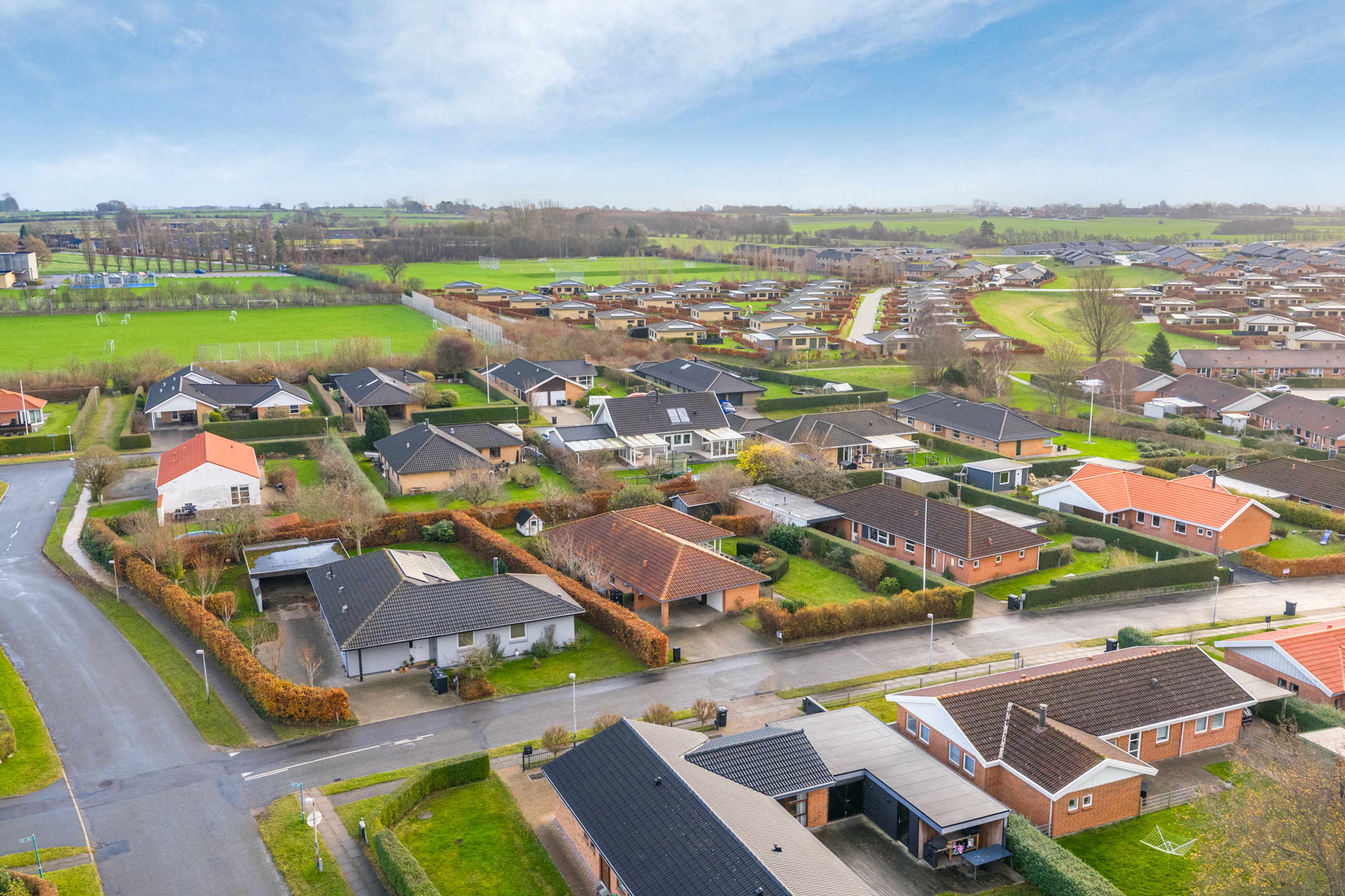 Fremhævet luftfoto billede i fuldskærmstilstand. Billede af Chr Dannings Vej 54, Strib, 5500 Middelfart