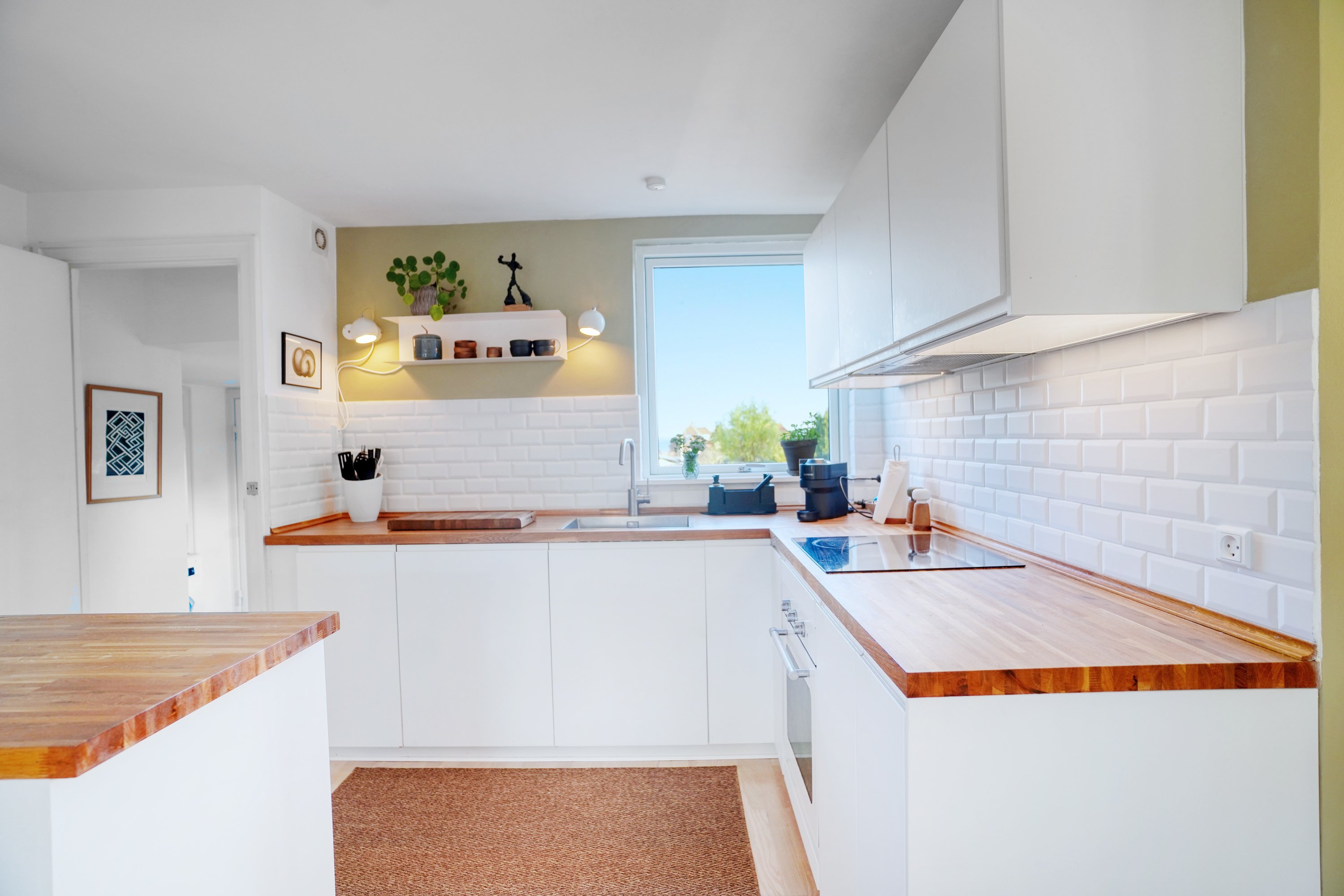 Fremhævet køkken billede i fuldskærmstilstand. Billede af Teglværksvej 7, 3140 Ålsgårde