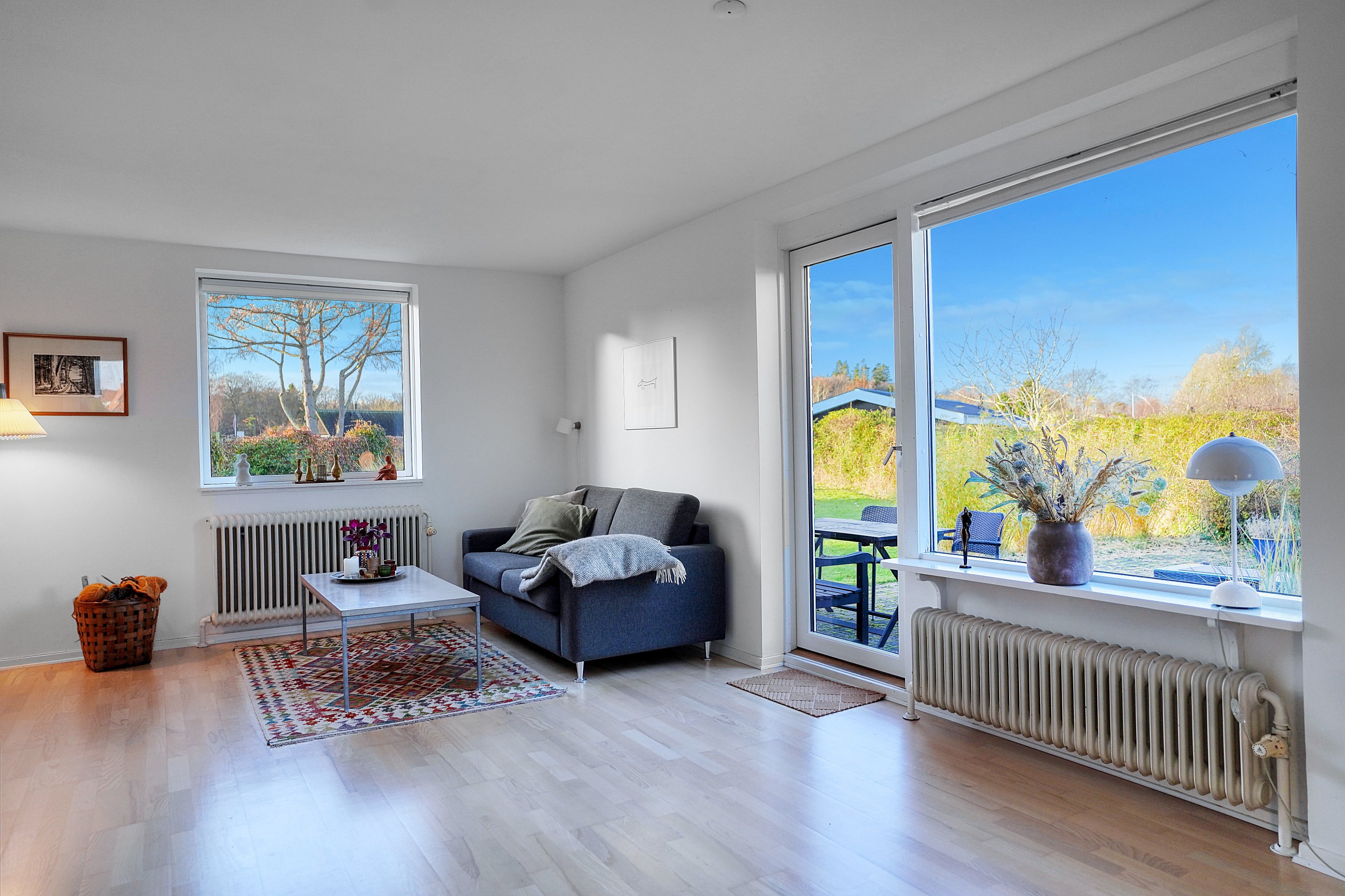 Fremhævet stue billede i fuldskærmstilstand. Billede af Teglværksvej 7, 3140 Ålsgårde