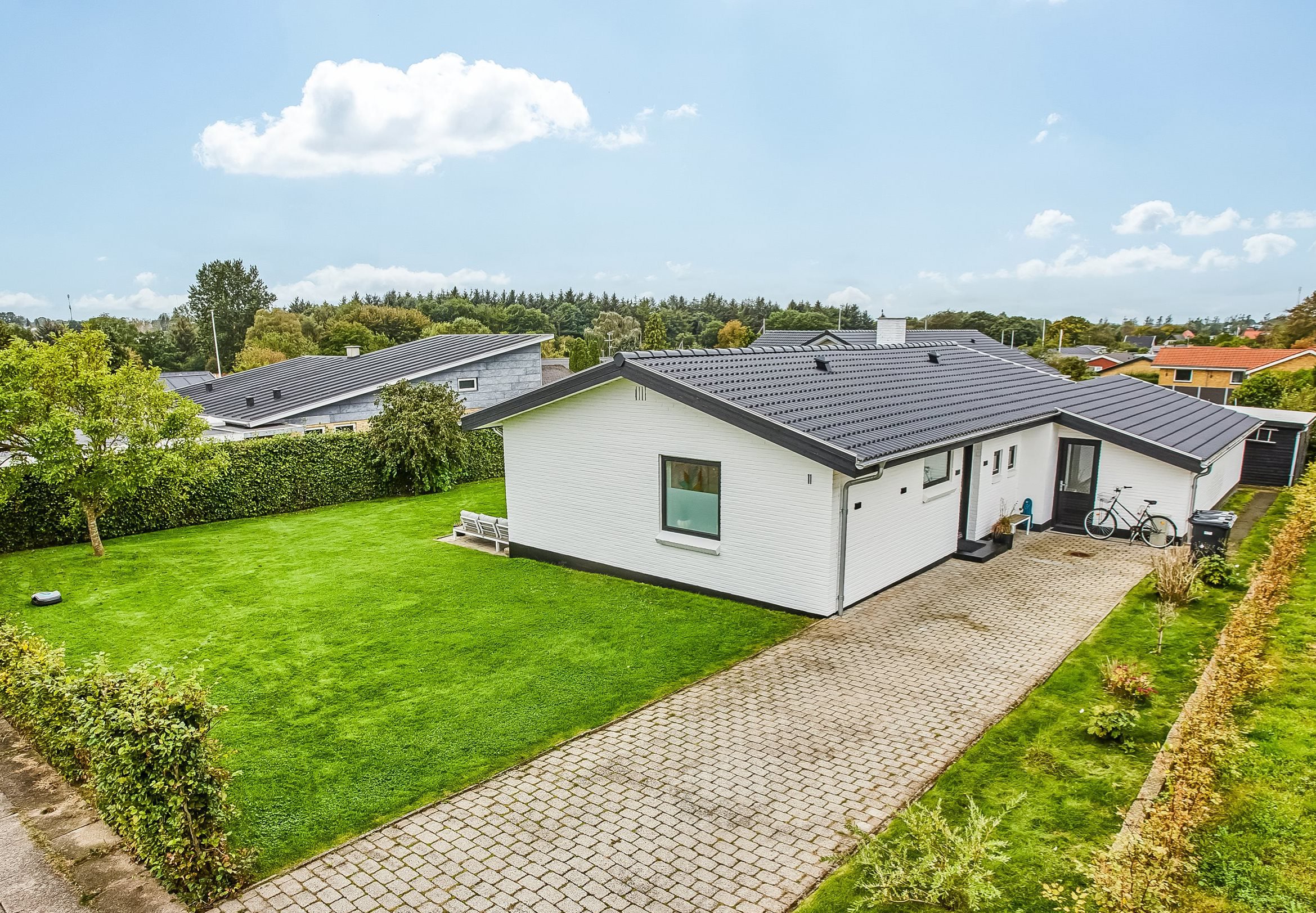 Fremhævet  billede i fuldskærmstilstand. Billede af Grønlandsvej 11, 8800 Viborg