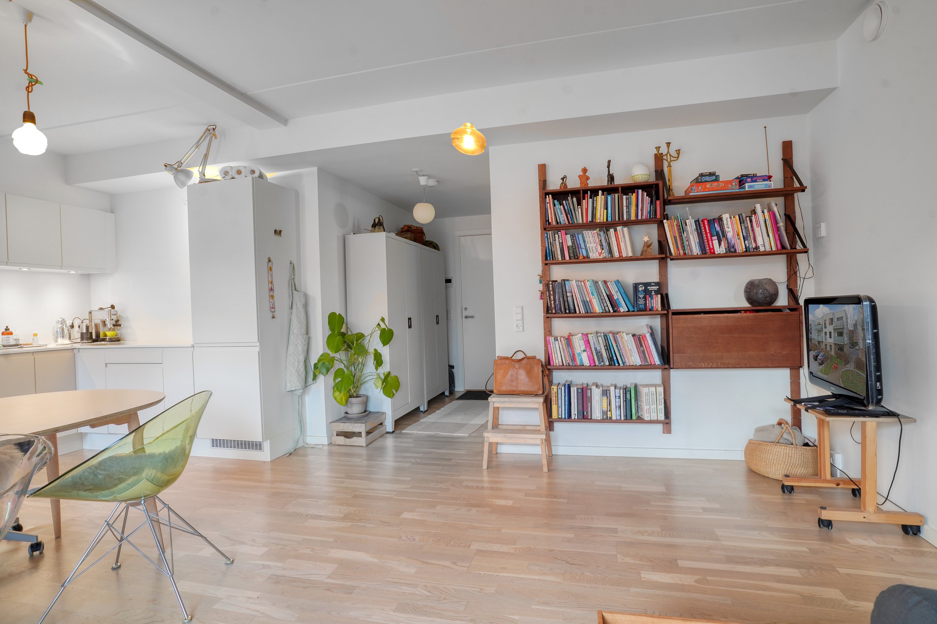 Fremhævet entré billede i fuldskærmstilstand. Billede af Badevej 2B, st.. mf., 3000 Helsingør