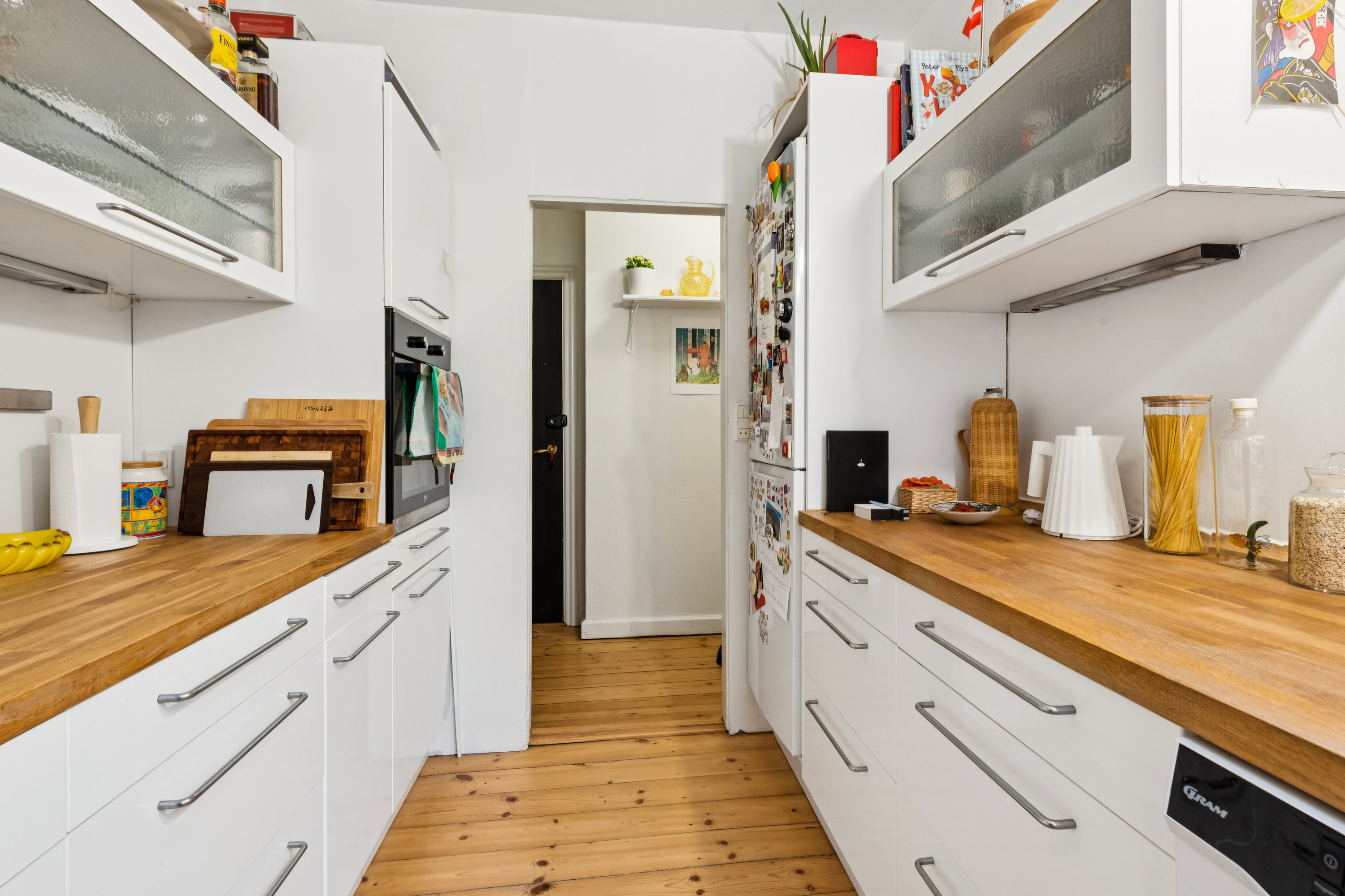 Fremhævet køkken billede i fuldskærmstilstand. Billede af Lyngby Hovedgade 86D, 1. tv., 2800 Kongens Lyngby