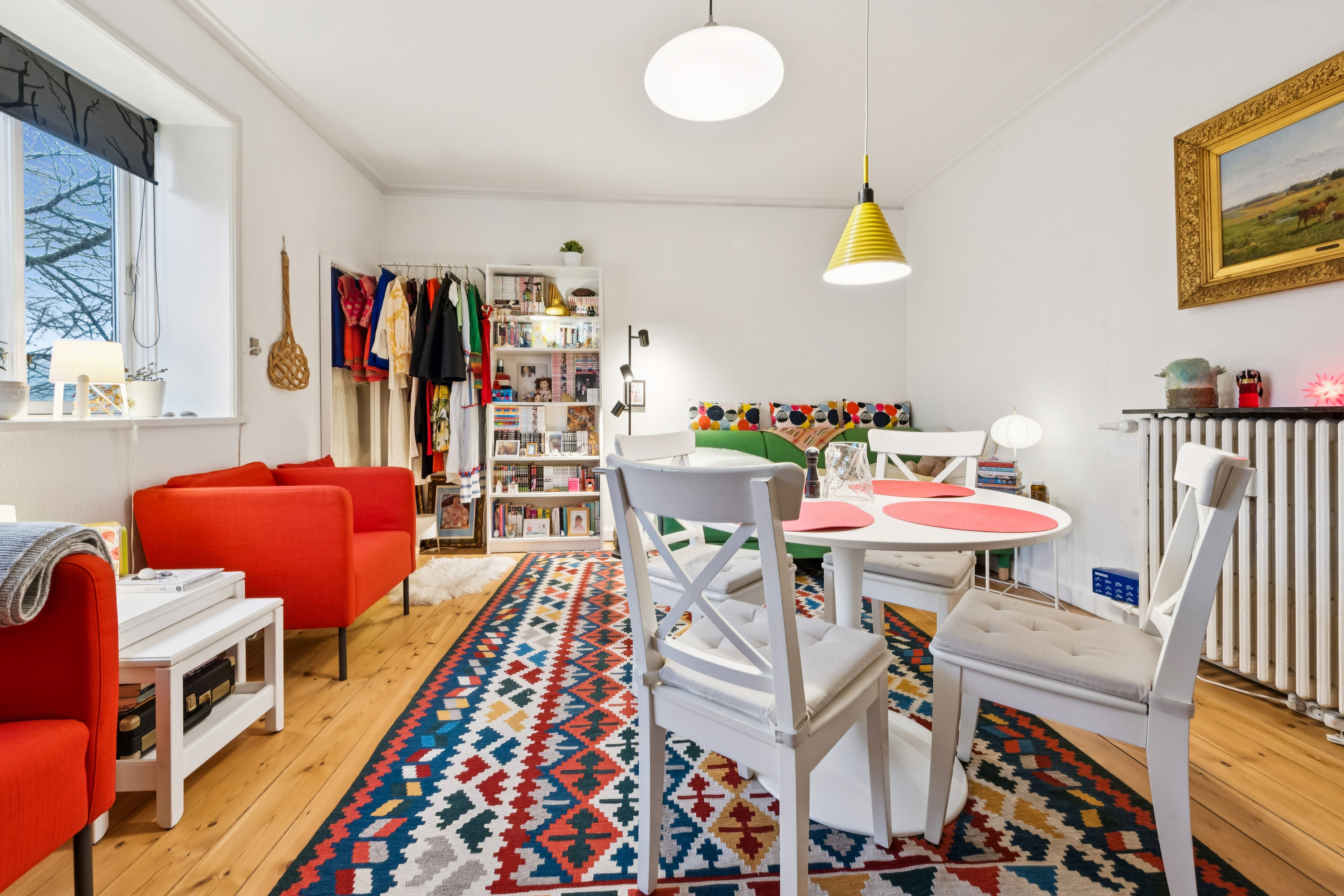 Fremhævet stue billede i fuldskærmstilstand. Billede af Lyngby Hovedgade 86D, 1. tv., 2800 Kongens Lyngby