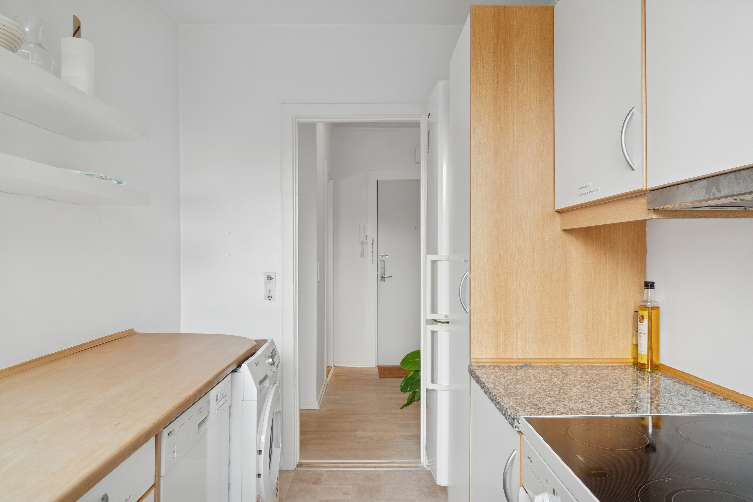 Fremhævet køkken billede i fuldskærmstilstand. Billede af Vestre Ringgade 198, st.. mf., 8000 Aarhus C