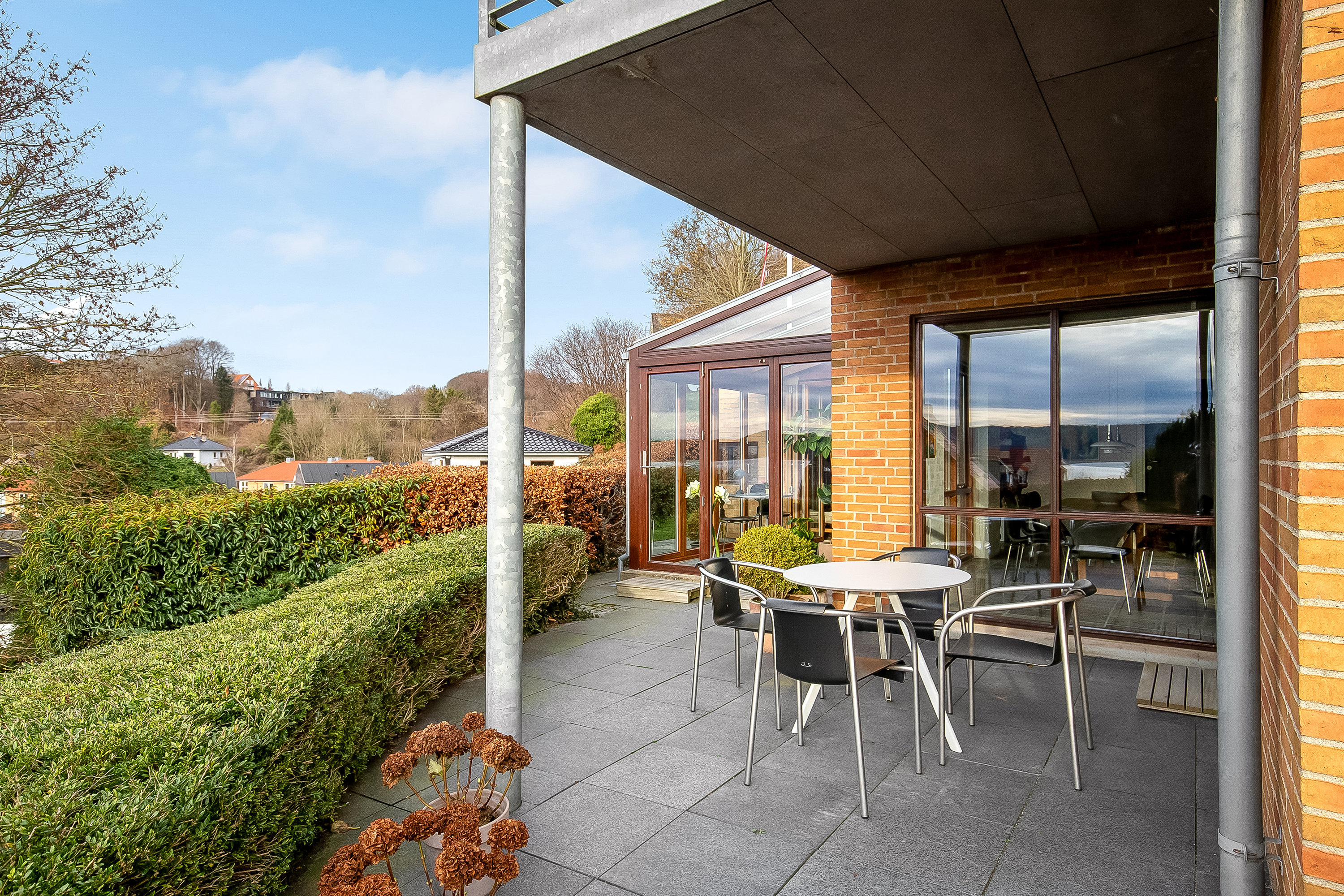 Fremhævet terrasse billede i fuldskærmstilstand. Billede af Krintelsvej 8, 7120 Vejle Øst