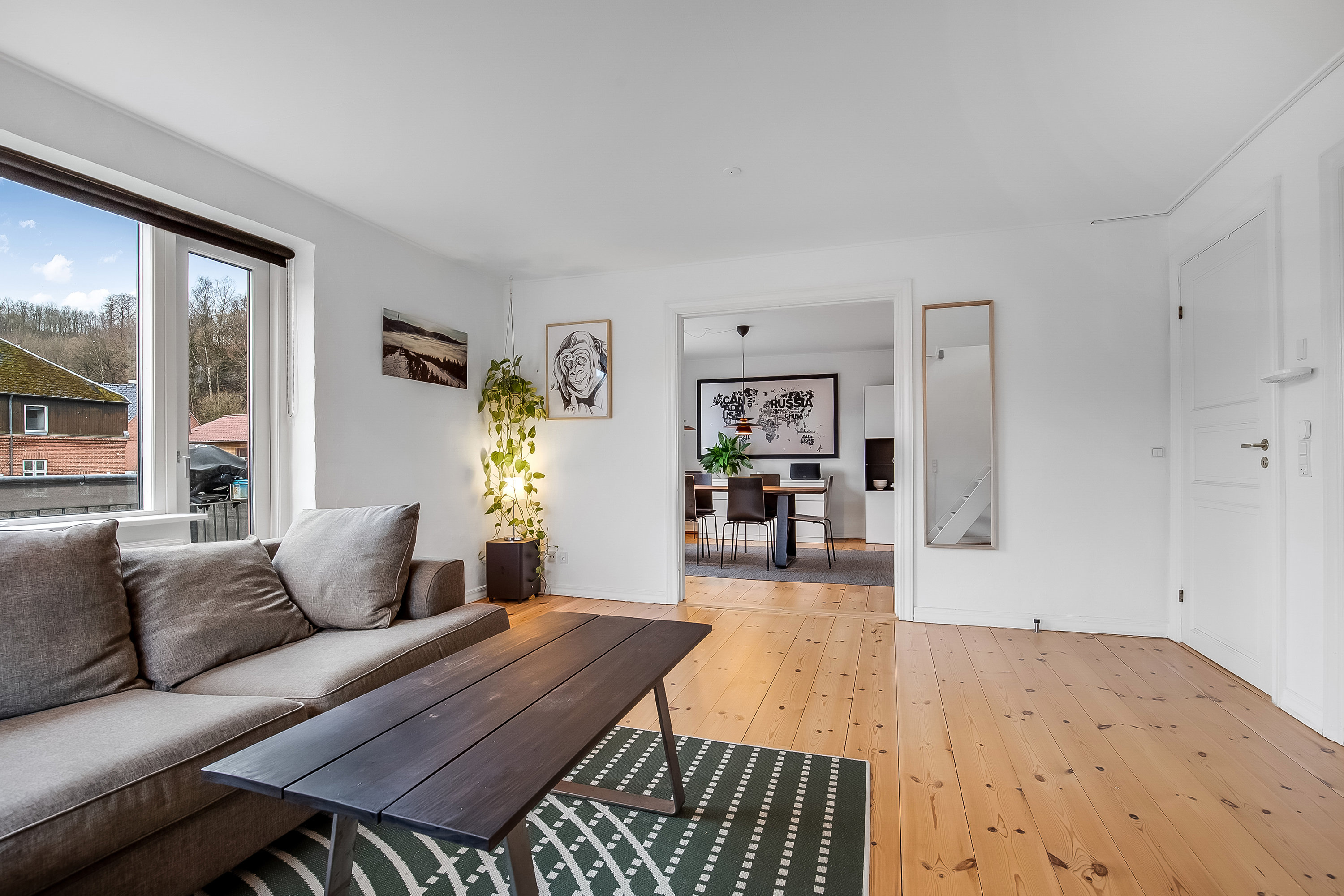 Fremhævet stue billede i fuldskærmstilstand. Billede af Hostrupsvej 1, 1., 7100 Vejle