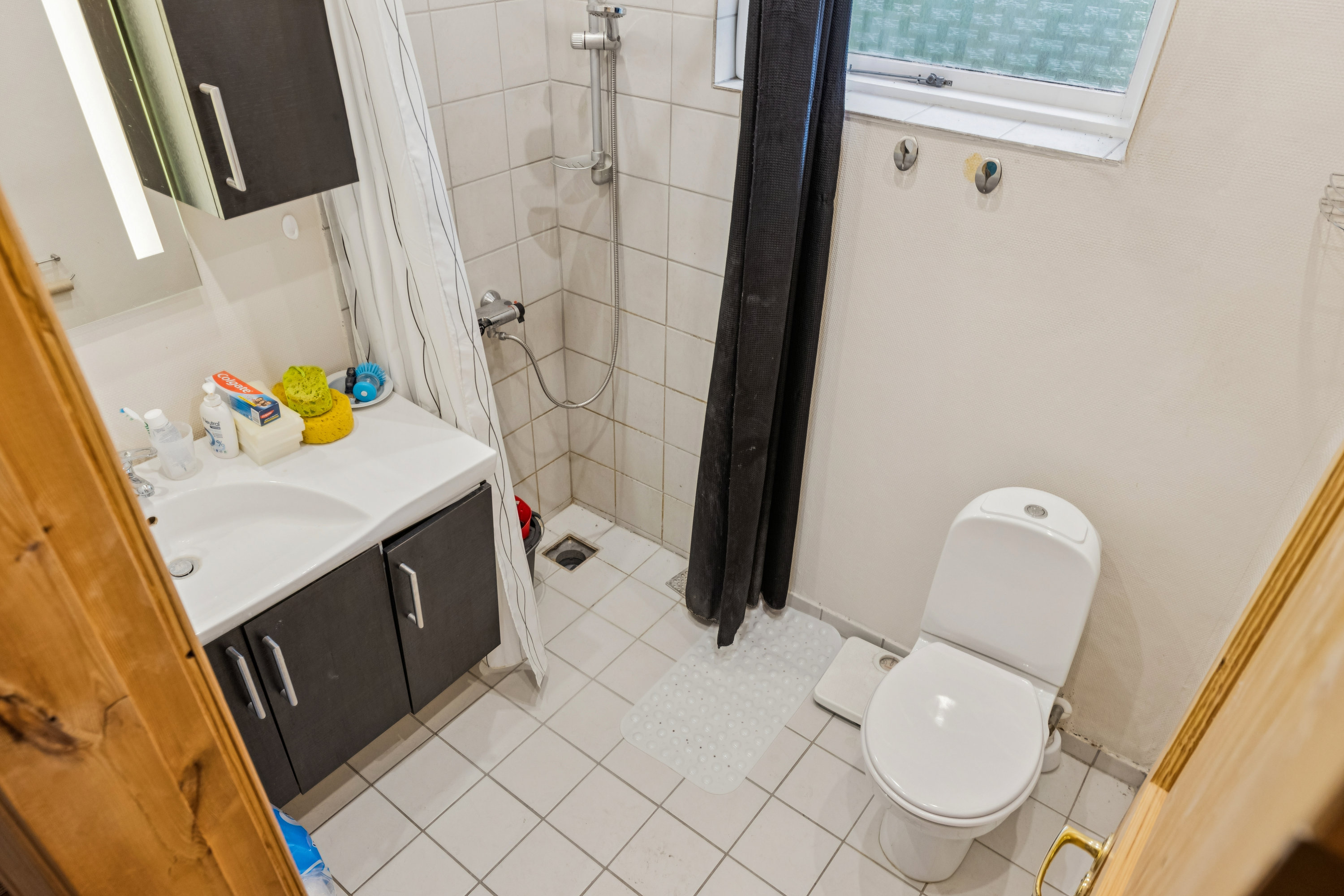 Fremhævet badeværelse billede i fuldskærmstilstand. Billede af Sundgade 39A, 6320 Egernsund