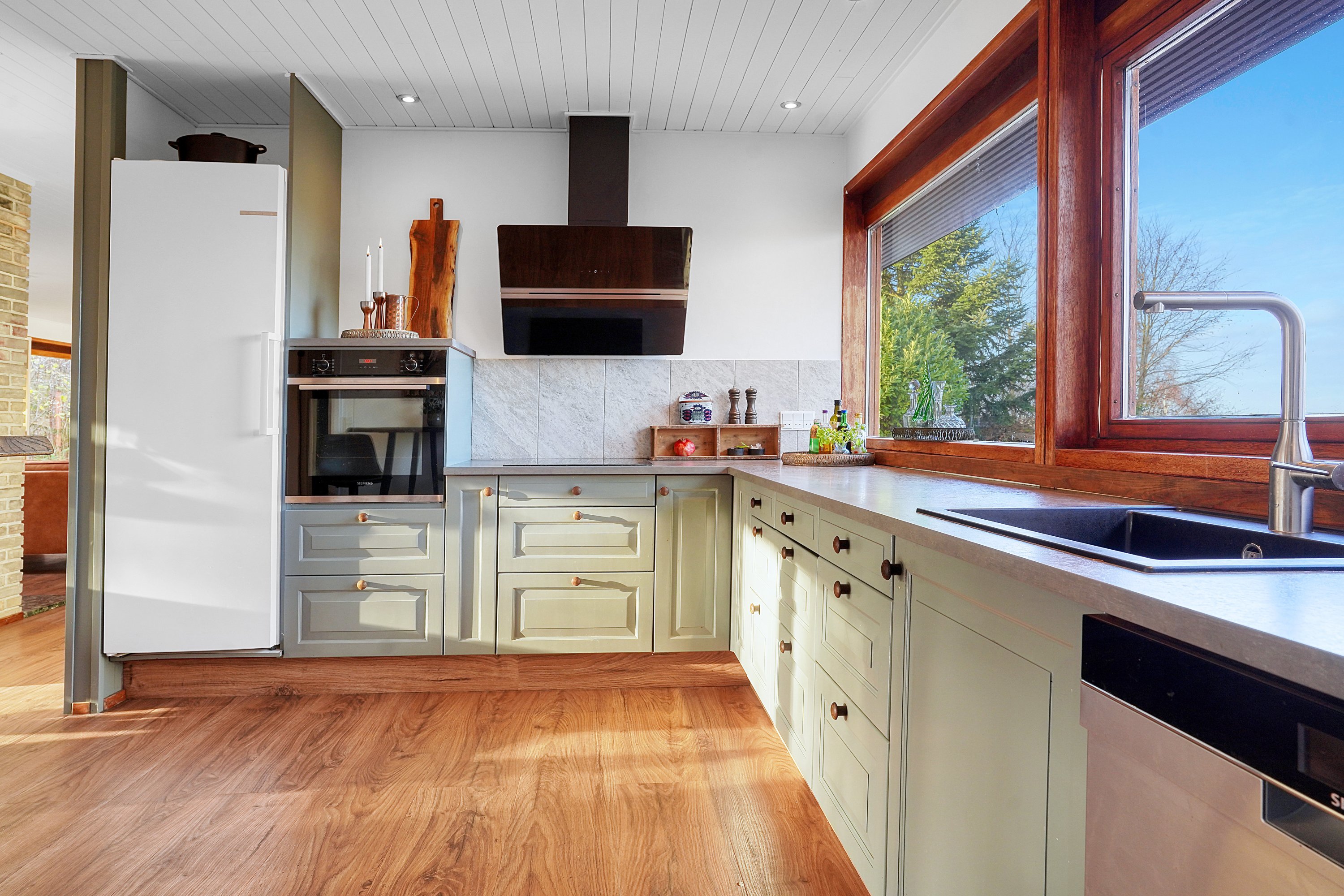 Fremhævet køkken billede i fuldskærmstilstand. Billede af Møllebjergvej 26, Ramløse, 3200 Helsinge