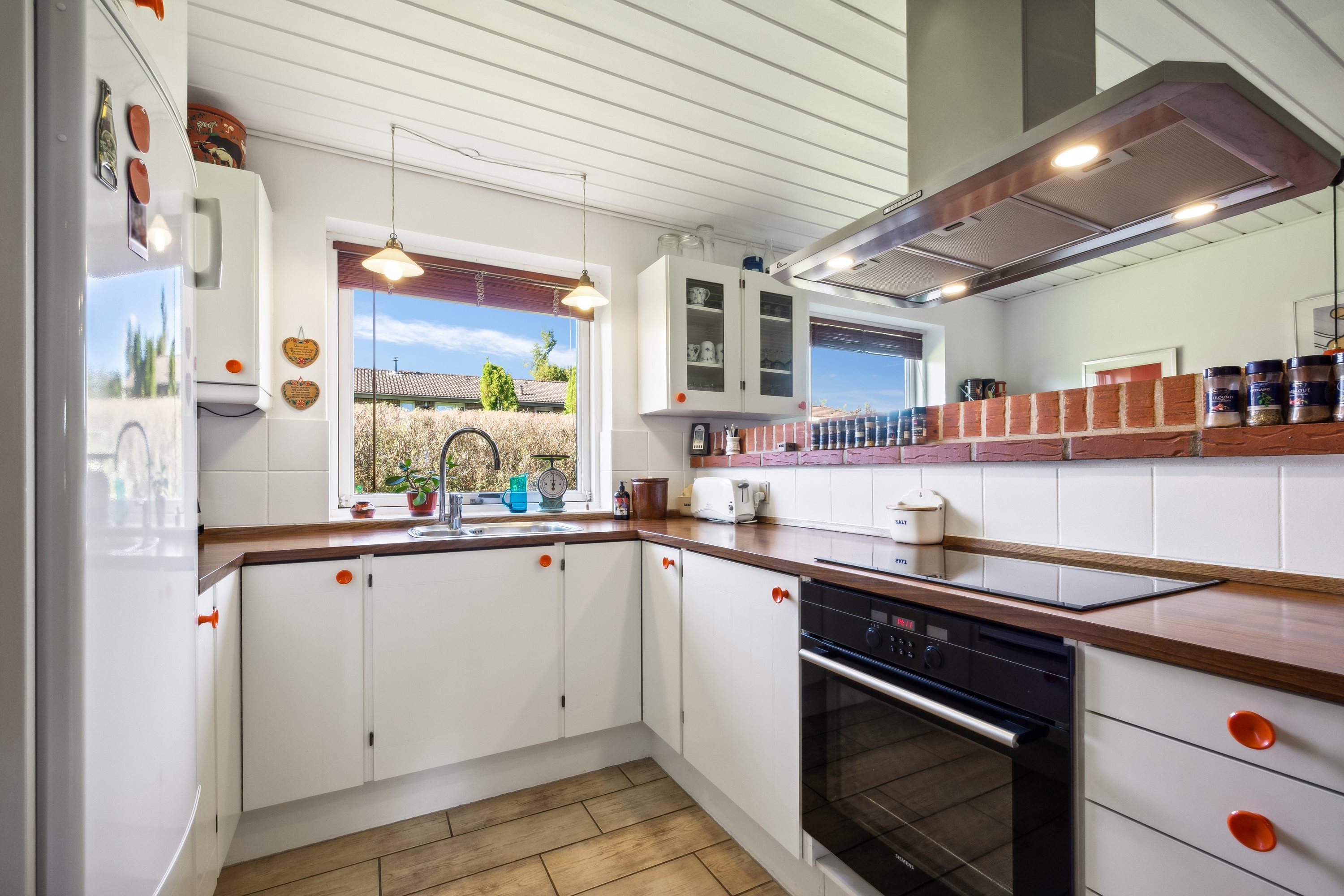 Miniaturebillede 1: køkken. Billede af Tjørnebakken 8, 4291 Ruds Vedby