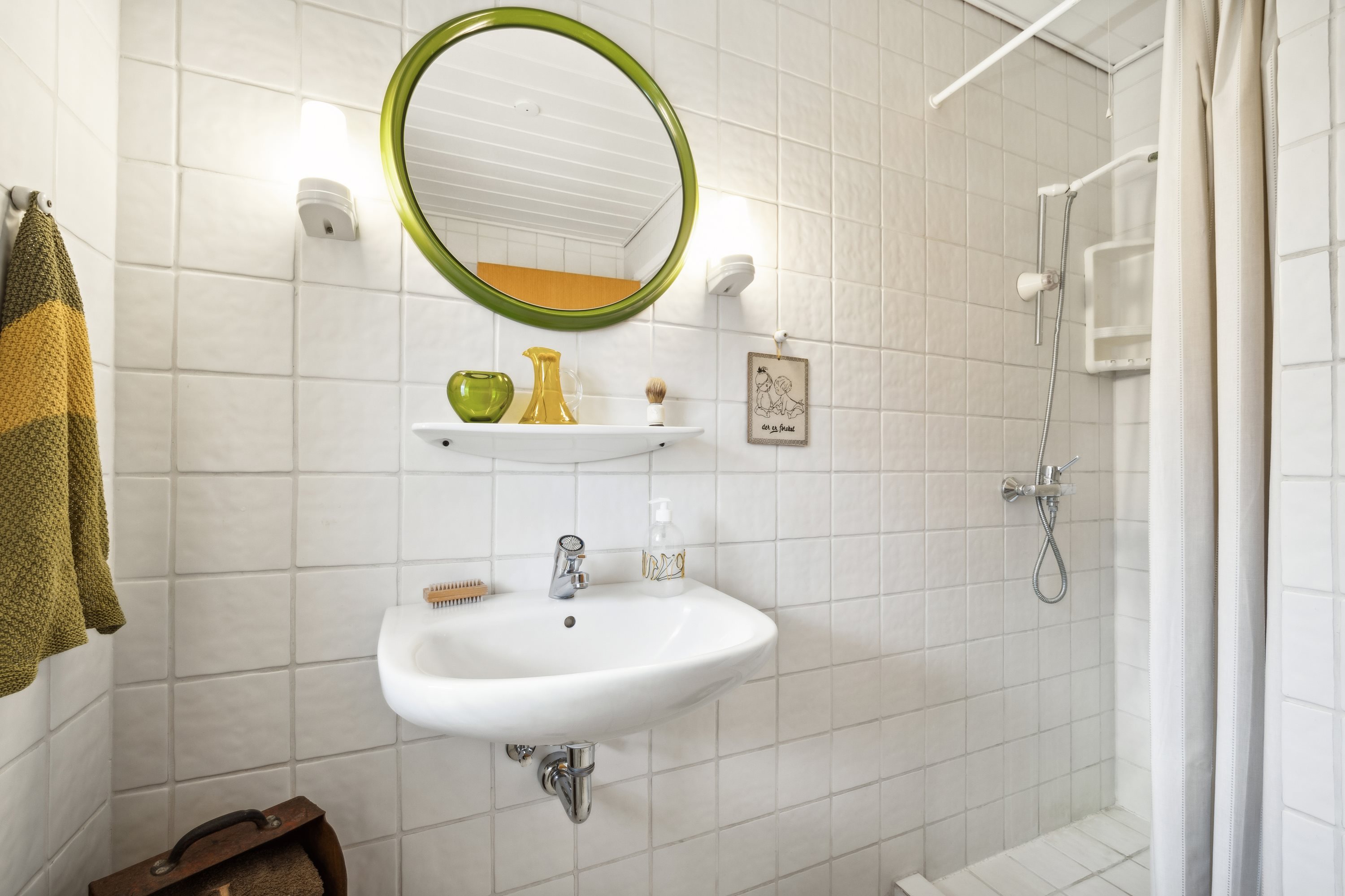 Fremhævet badeværelse billede i fuldskærmstilstand. Billede af Tjørnebakken 8, 4291 Ruds Vedby