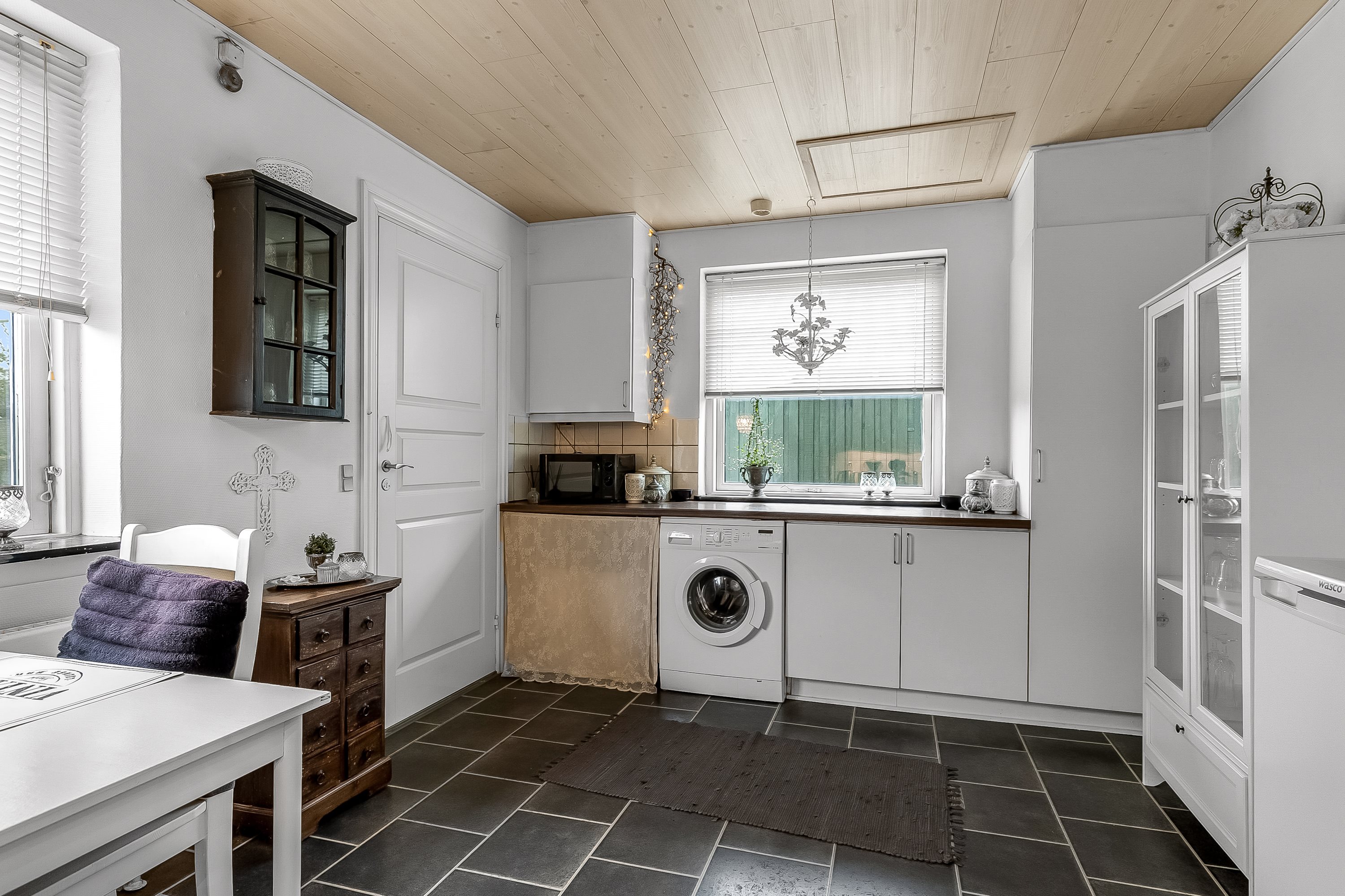 Fremhævet køkken billede i fuldskærmstilstand. Billede af Nygade 24, Ejby, 5592 Ejby