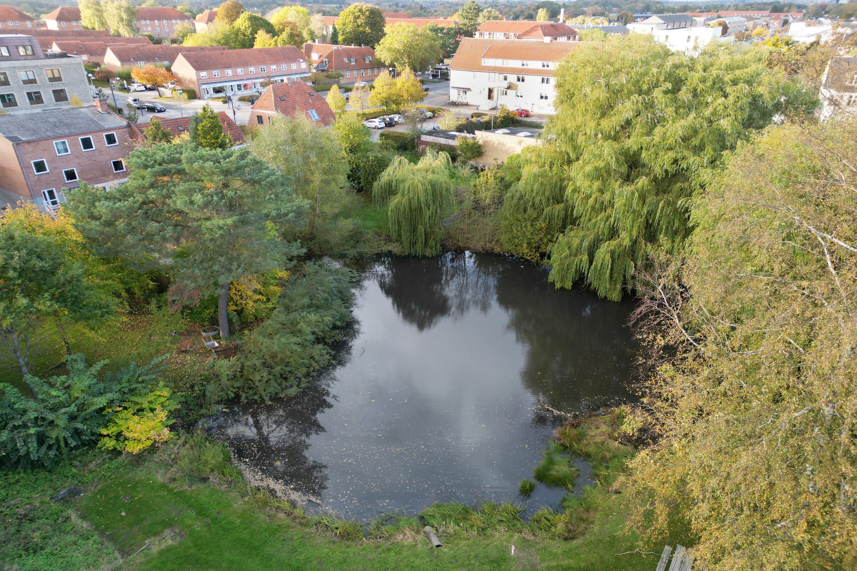 Fremhævet luftfoto billede i fuldskærmstilstand. Billede af Usserød Kongevej 40A, 2970 Hørsholm