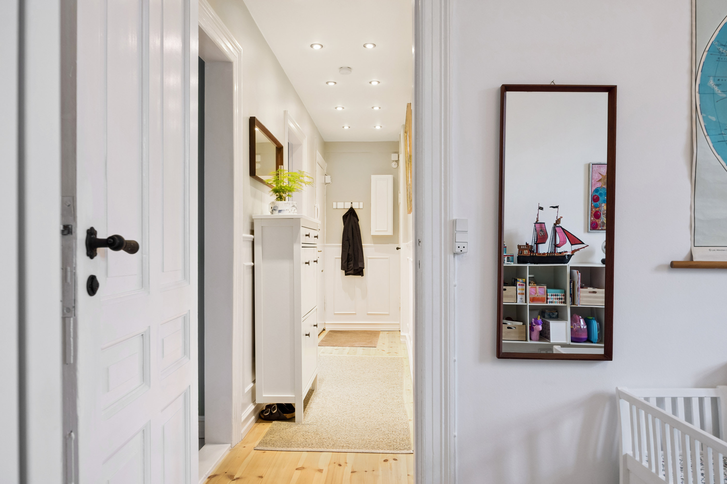 Fremhævet gang billede i fuldskærmstilstand. Billede af Ejgårdsvej 24, 2. th., 2920 Charlottenlund