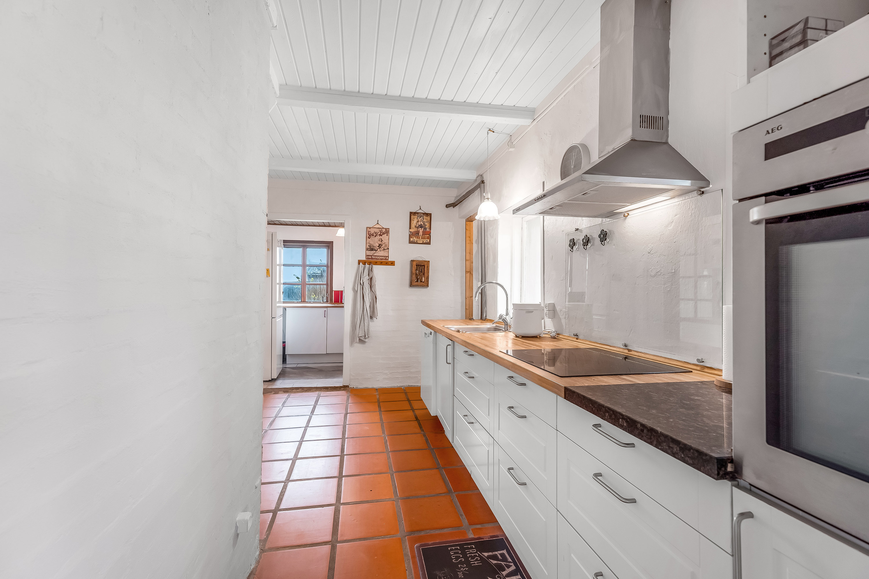 Fremhævet køkken billede i fuldskærmstilstand. Billede af Tårsvej 177, 4912 Harpelunde