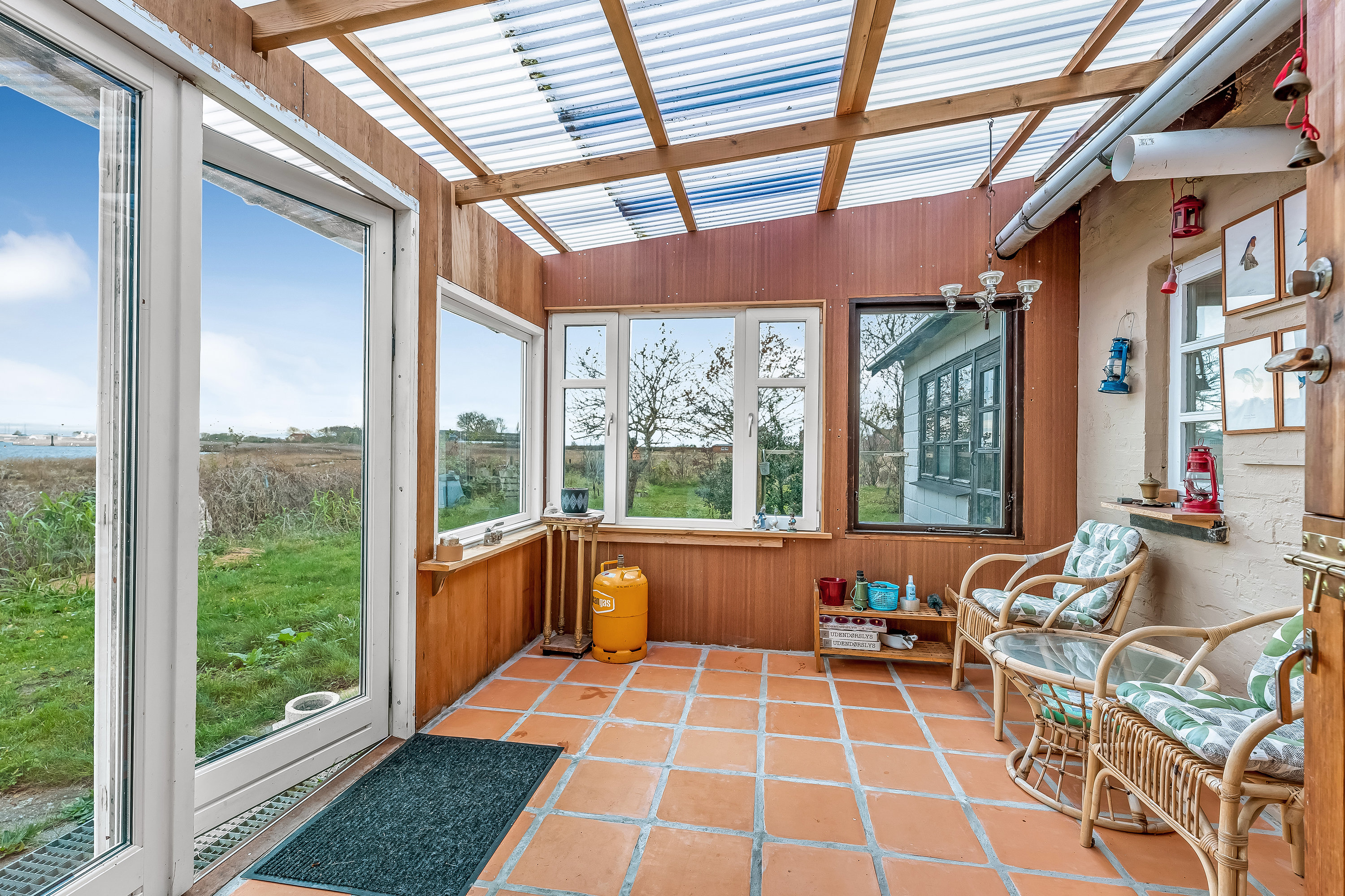 Fremhævet udestue billede i fuldskærmstilstand. Billede af Tårsvej 177, 4912 Harpelunde