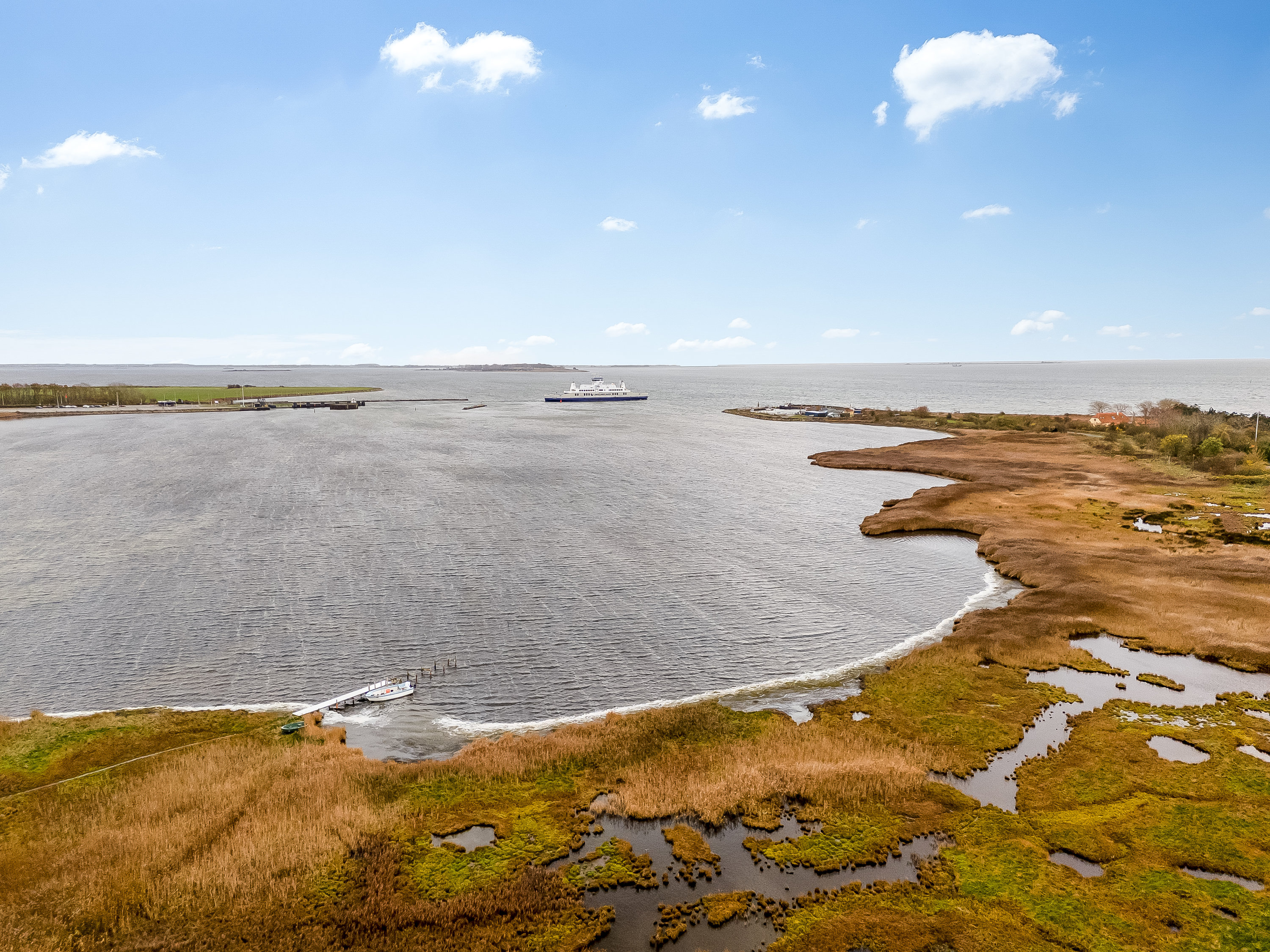 Fremhævet mastefoto billede i fuldskærmstilstand. Billede af Tårsvej 177, 4912 Harpelunde
