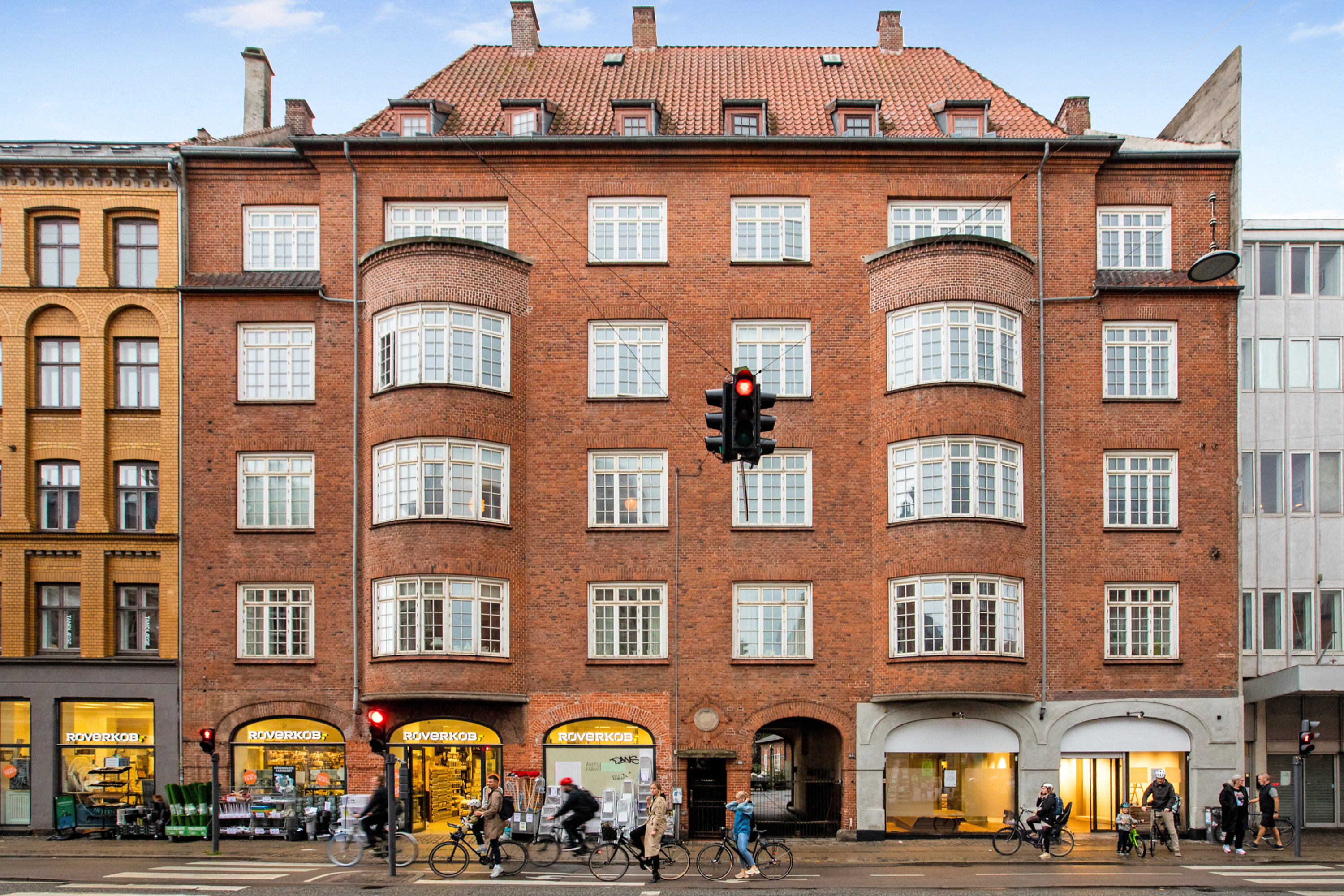 Fremhævet ejendommen billede i fuldskærmstilstand. Billede af Amagerbrogade 66, 4. th., 2300 København S