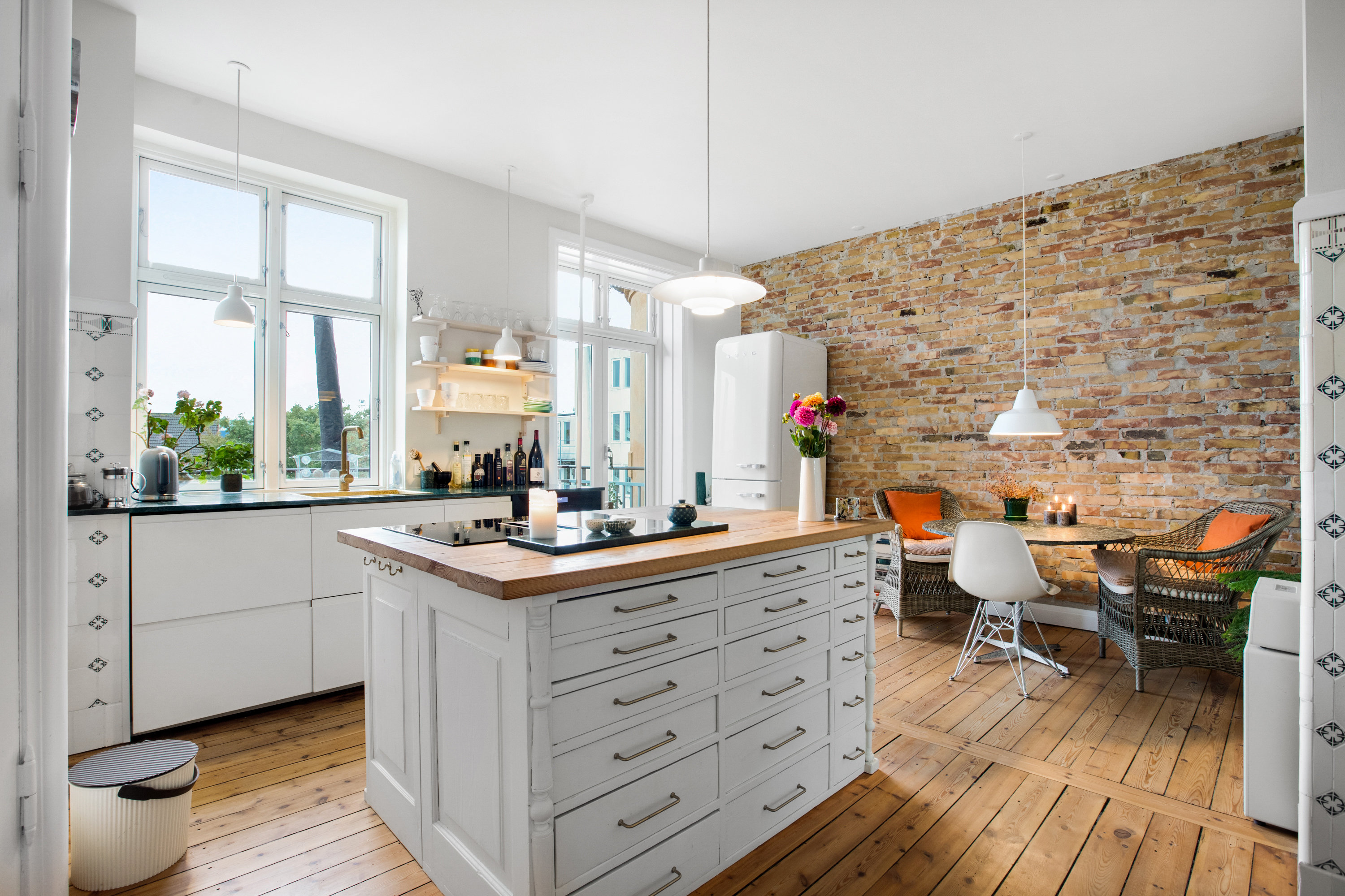 Fremhævet køkken billede i fuldskærmstilstand. Billede af Amagerbrogade 66, 4. th., 2300 København S