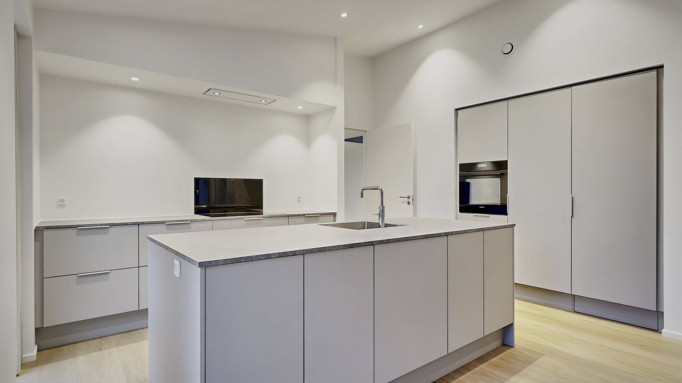 Fremhævet køkken billede i fuldskærmstilstand. Billede af Funder Trindager 56, 8600 Silkeborg