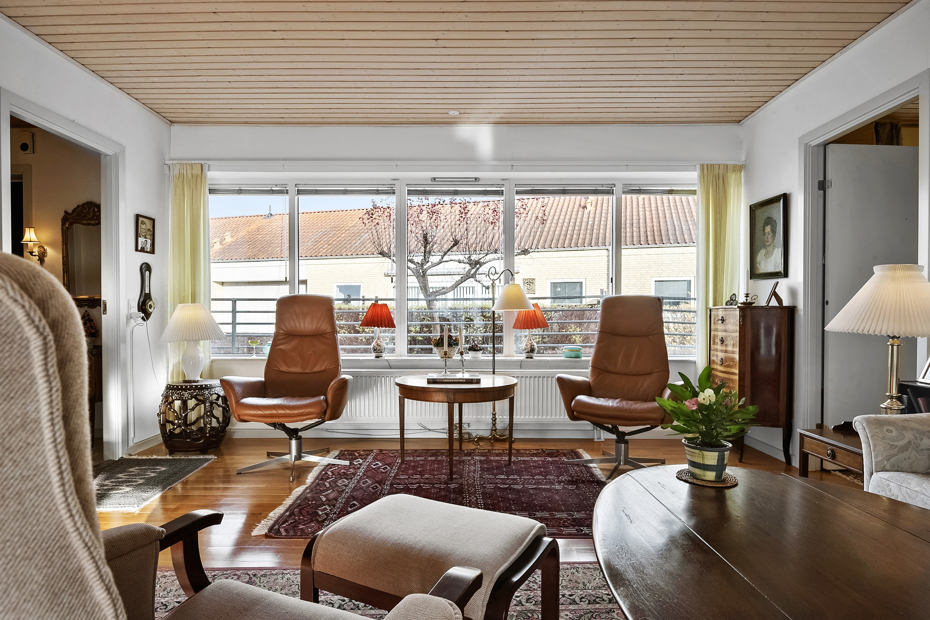 Fremhævet stue billede i fuldskærmstilstand. Billede af Brudelysvej 66, 4600 Køge