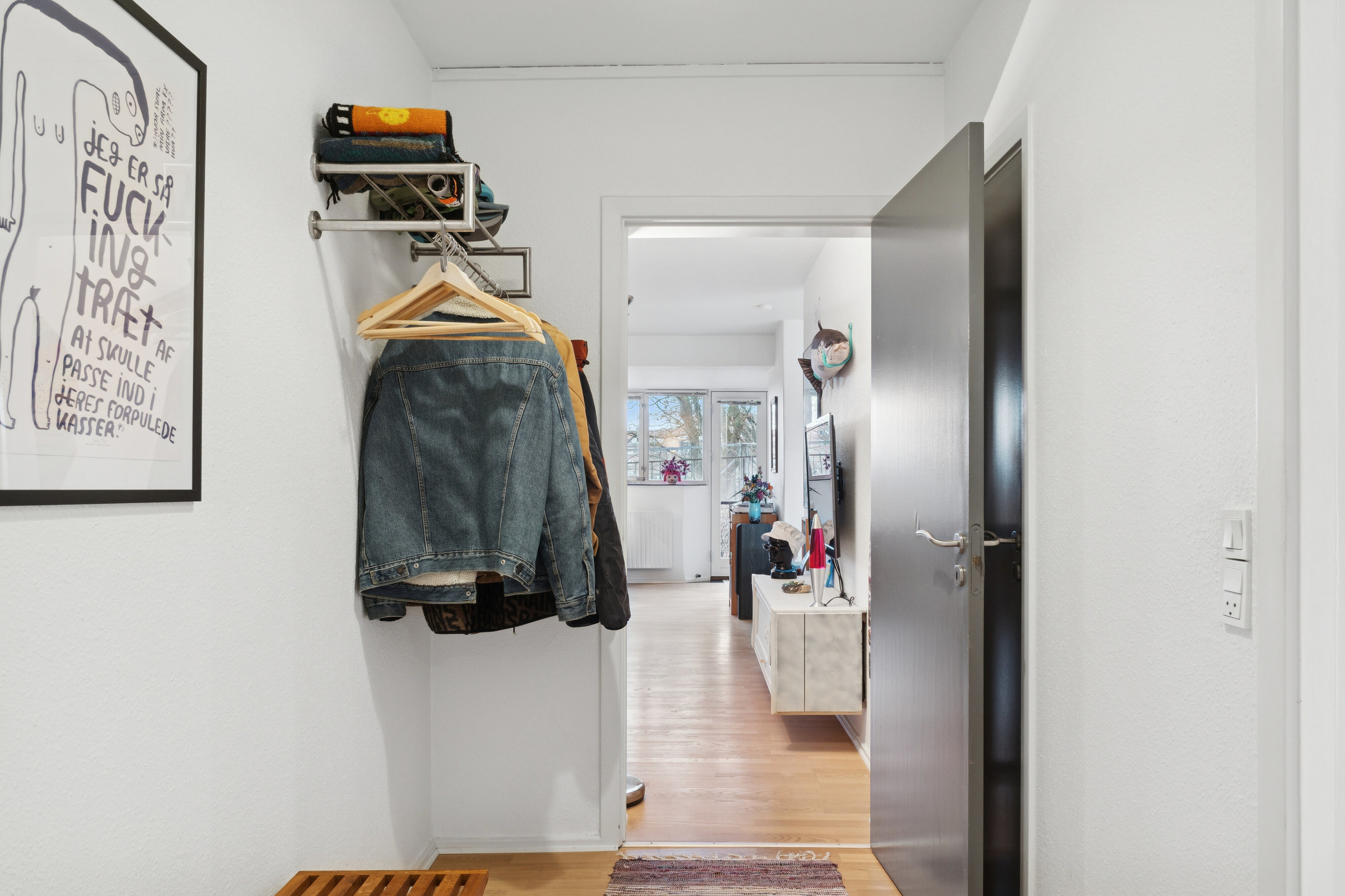 Fremhævet indendørs billede i fuldskærmstilstand. Billede af Møllevejen 27, kld.. th., 8000 Aarhus C