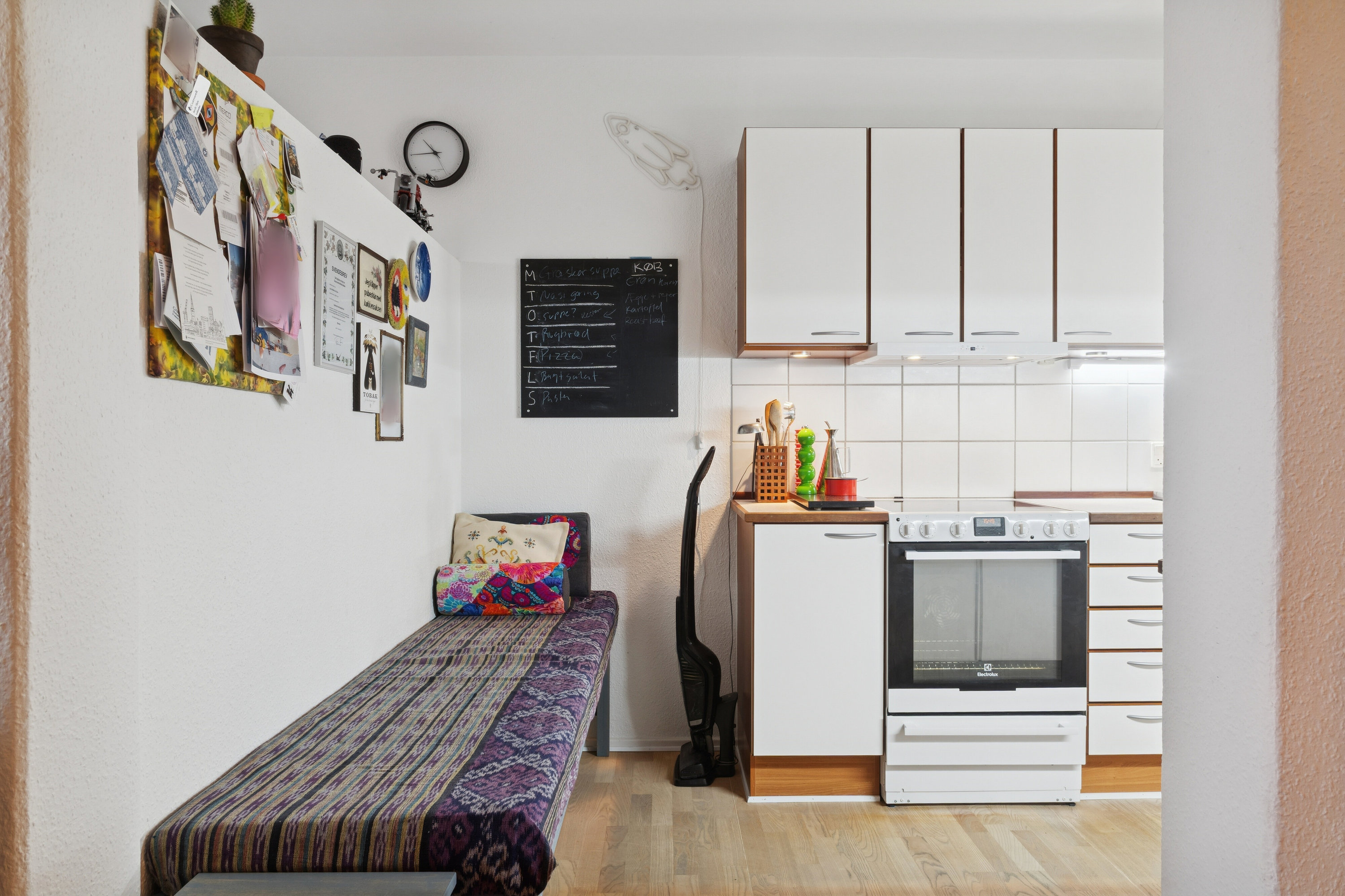 Fremhævet køkken billede i fuldskærmstilstand. Billede af Møllevejen 27, kld.. th., 8000 Aarhus C