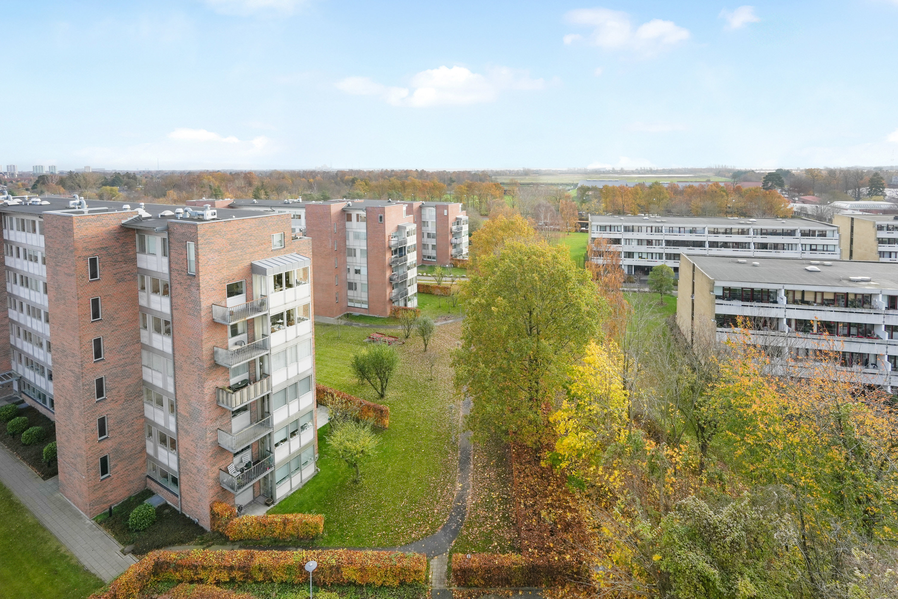 Fremhævet andet billede i fuldskærmstilstand. Billede af Vejlebrovej 115, 8. mf., 2635 Ishøj