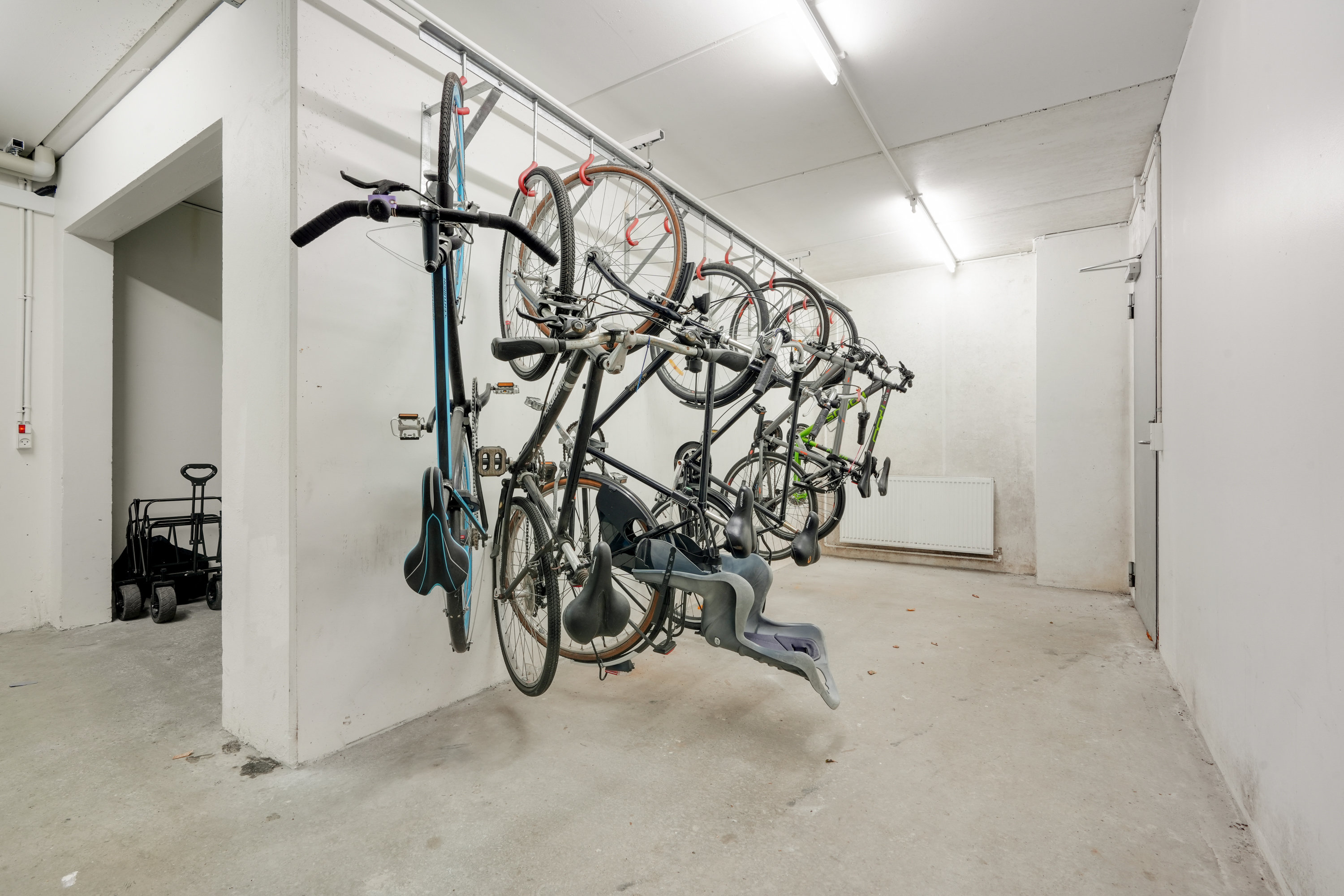 Fremhævet andet billede i fuldskærmstilstand. Billede af Vejlebrovej 115, 8. mf., 2635 Ishøj