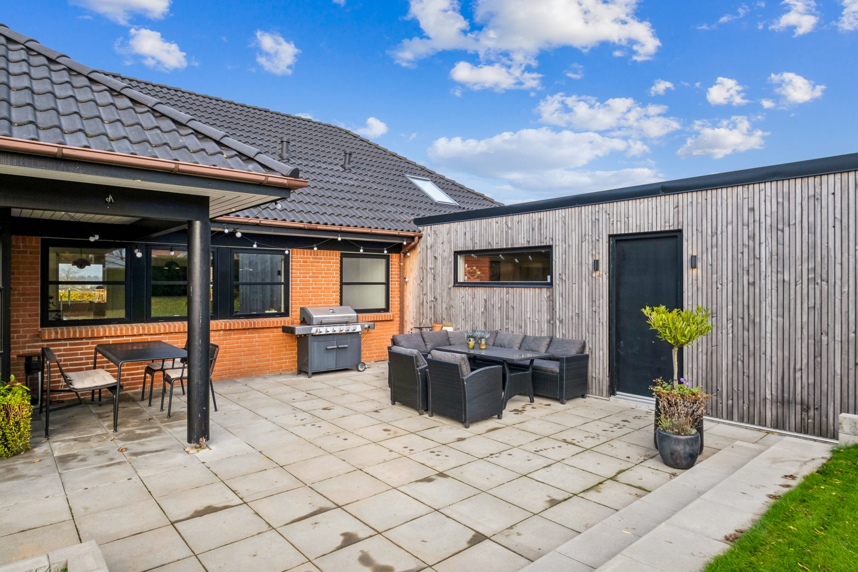 Fremhævet terrasse billede i fuldskærmstilstand. Billede af Juvelvej 8, Højvangen, 8700 Horsens