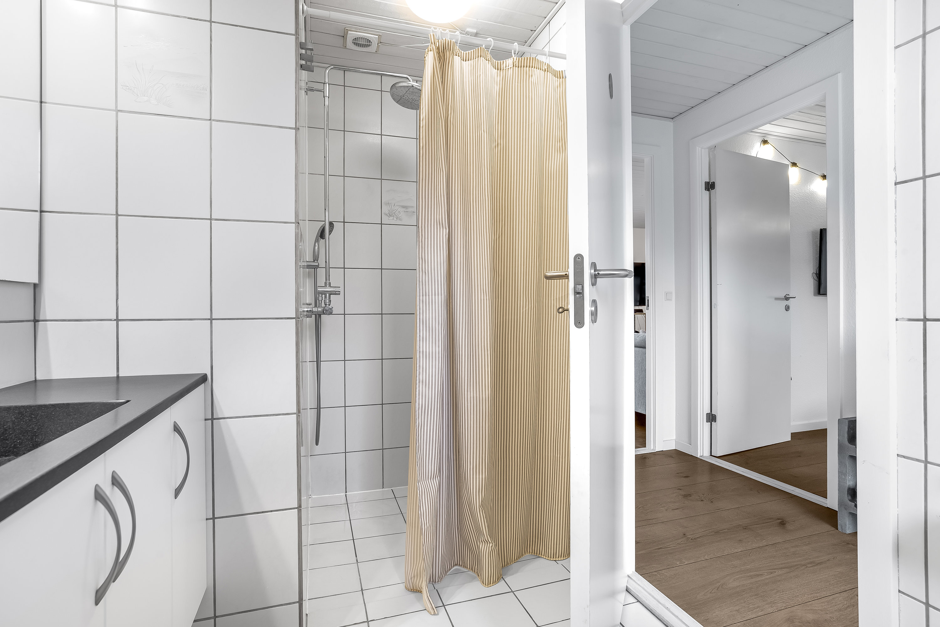 Fremhævet badeværelse billede i fuldskærmstilstand. Billede af Meldgårdvej 47, 7500 Holstebro