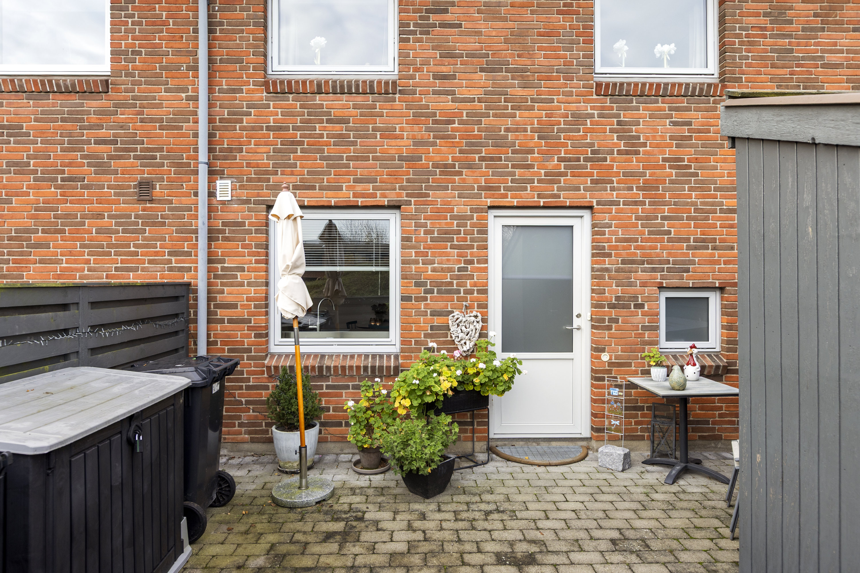 Fremhævet terrasse billede i fuldskærmstilstand. Billede af Koldingvej 21, 4200 Slagelse