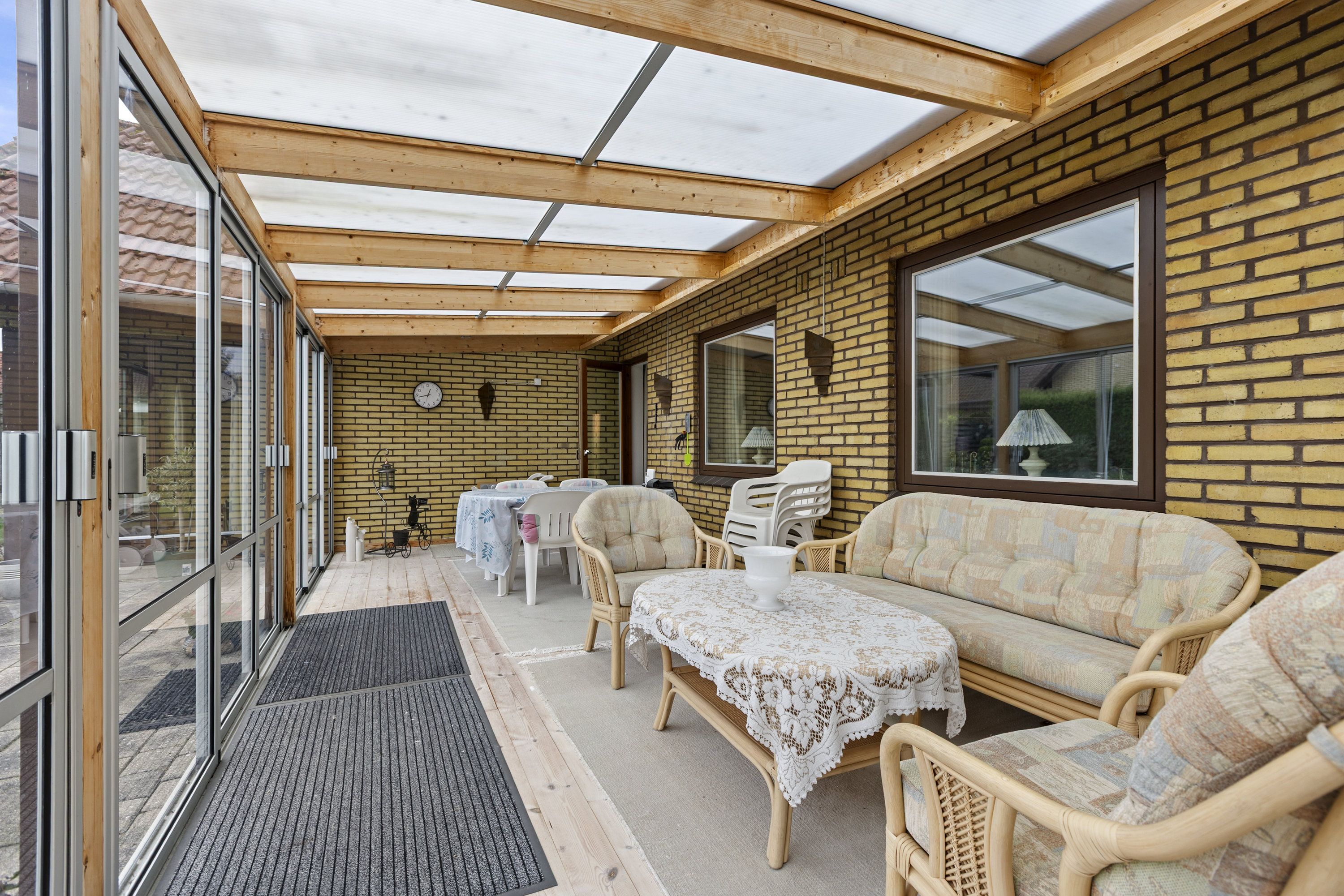 Fremhævet udestue billede i fuldskærmstilstand. Billede af Lillevangsparken 13, 4200 Slagelse