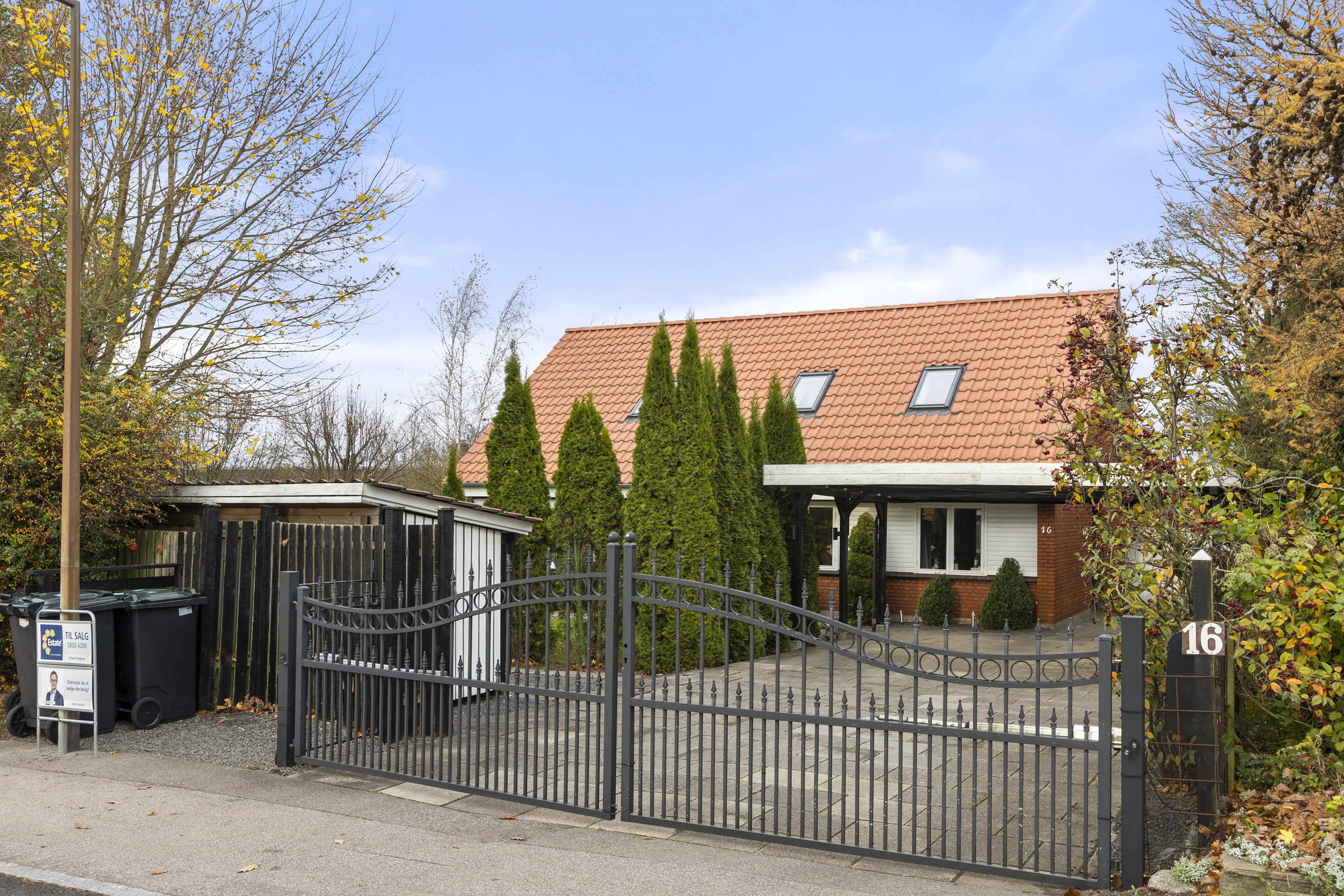 Villa: Ejendommen på Lillevangsvej 16, 4200 Slagelse