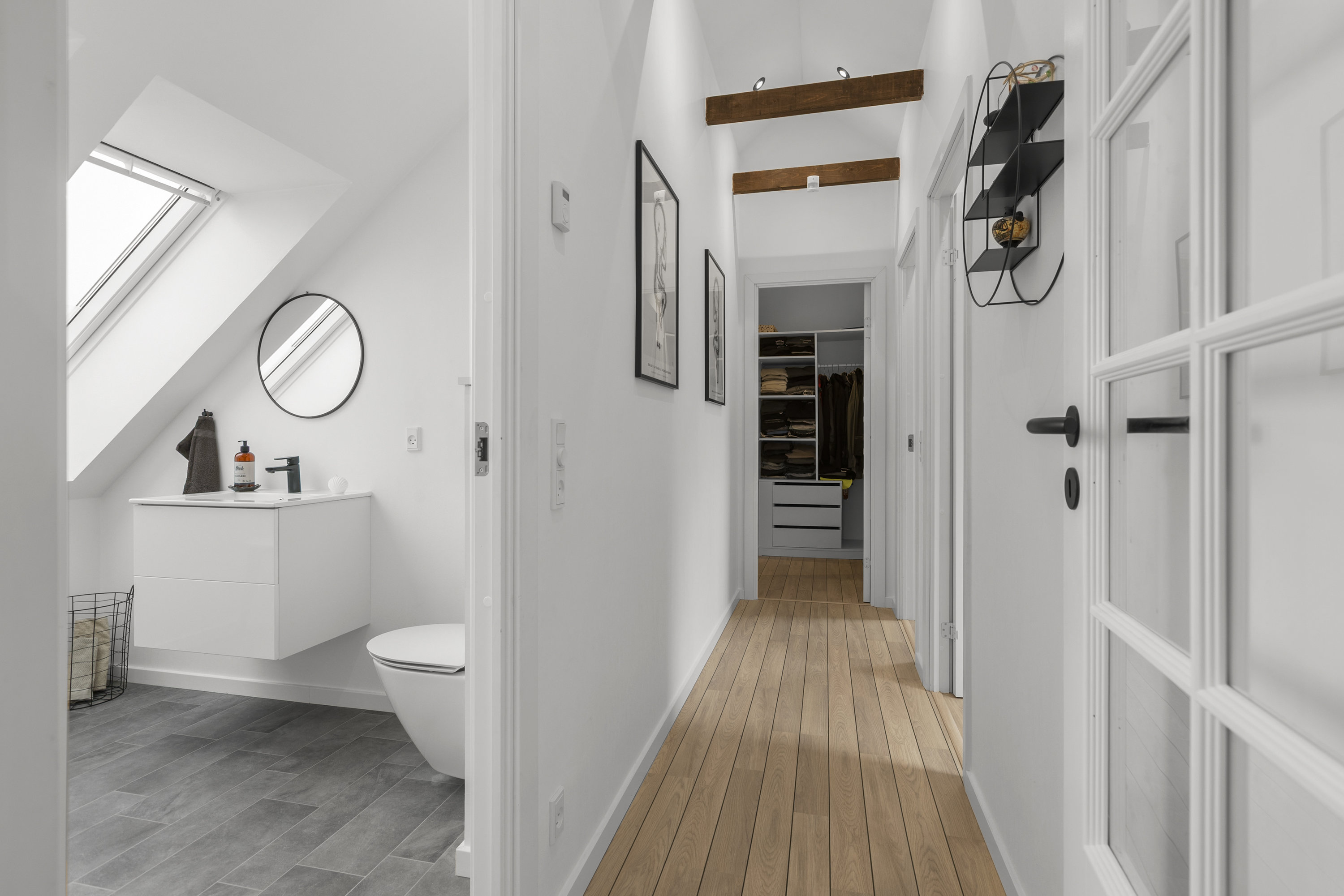 Fremhævet gang billede i fuldskærmstilstand. Billede af Lillevangsvej 16, 4200 Slagelse