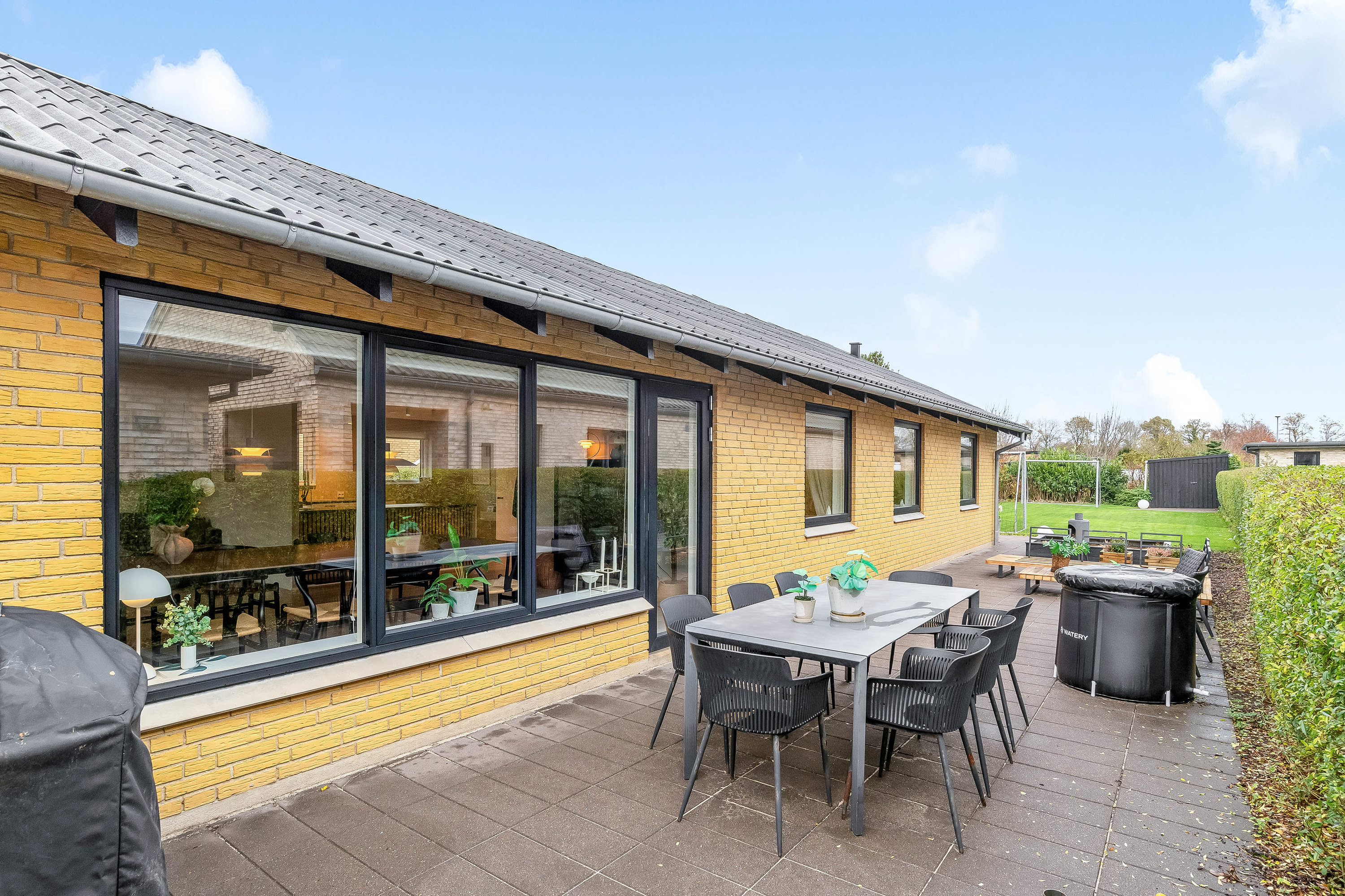 Miniaturebillede 1: terrasse. Billede af Linde Alle 9, 7500 Holstebro