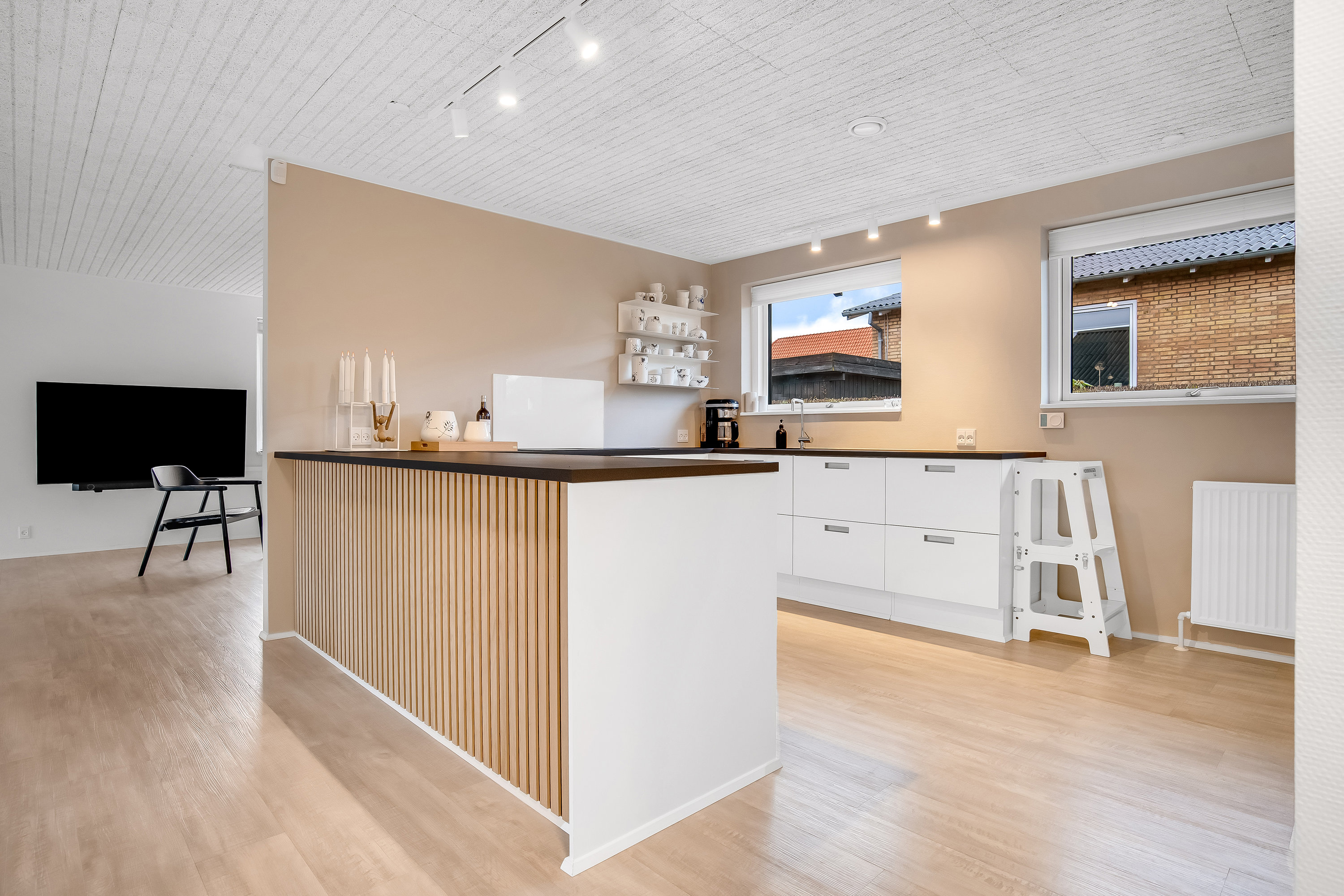 Fremhævet køkken billede i fuldskærmstilstand. Billede af Linde Alle 9, 7500 Holstebro