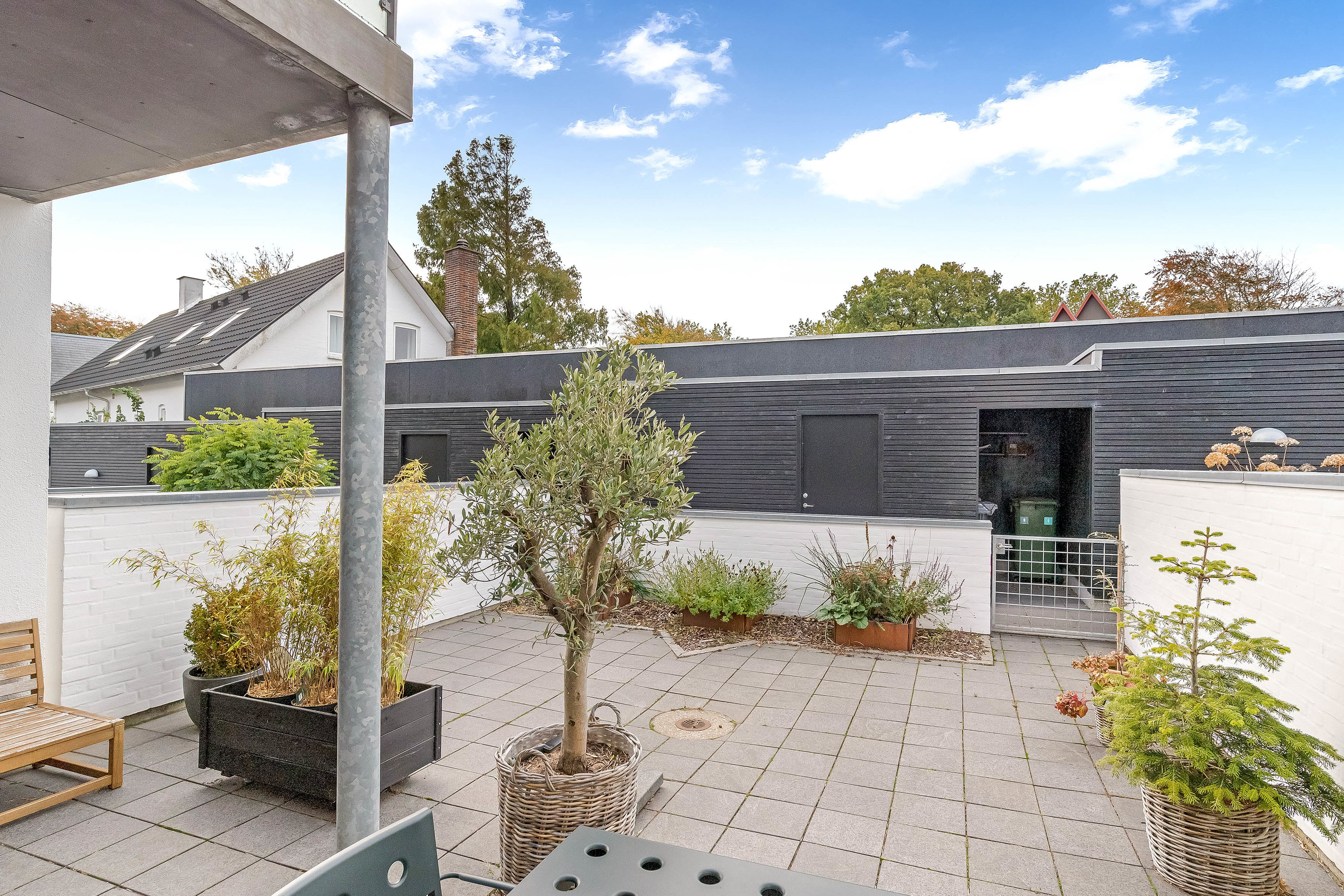 Miniaturebillede 1: gårdhave. Billede af Skolegade 37C, 7500 Holstebro