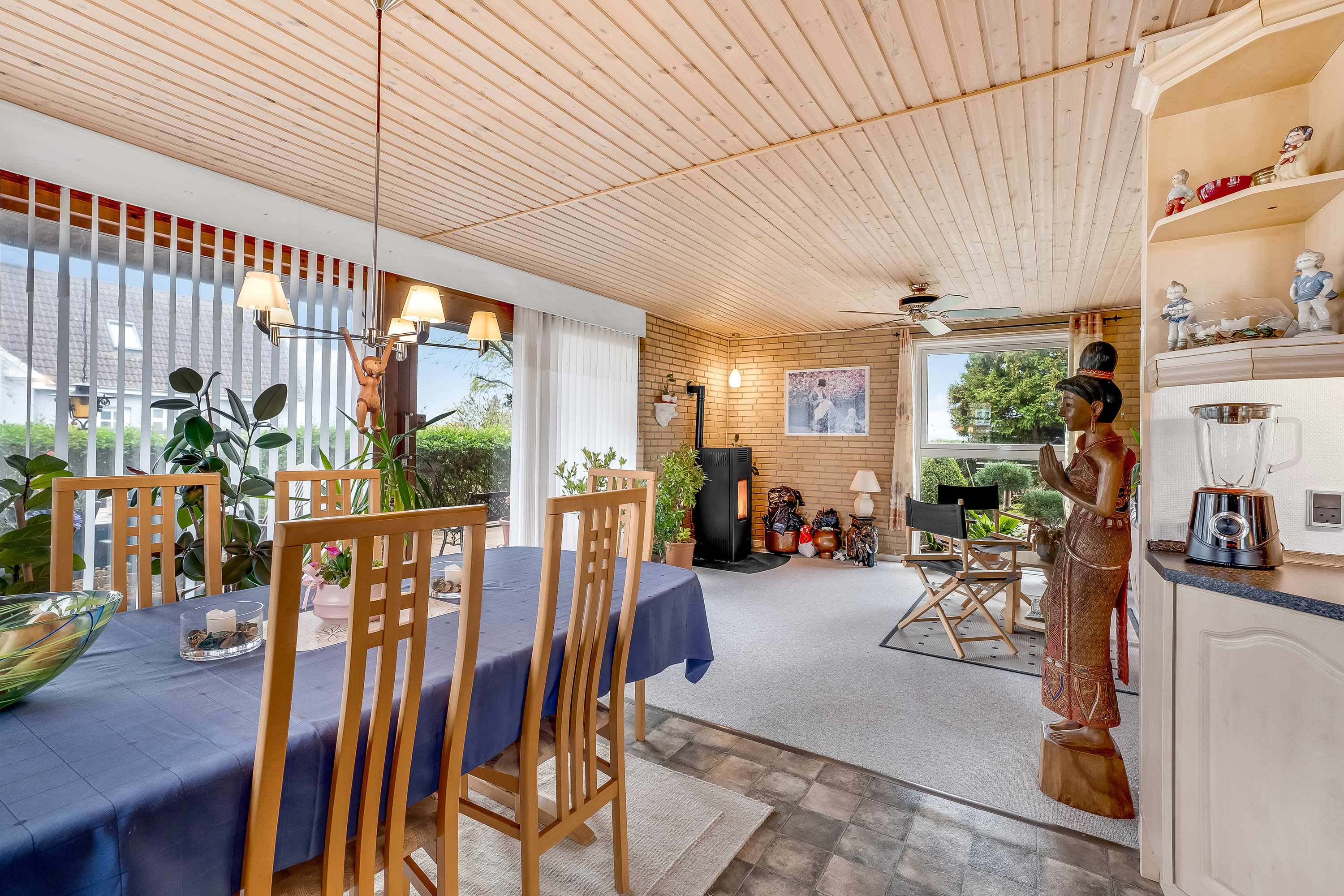 Fremhævet stue billede i fuldskærmstilstand. Billede af Øster Nordlundevej 9A, 4900 Nakskov