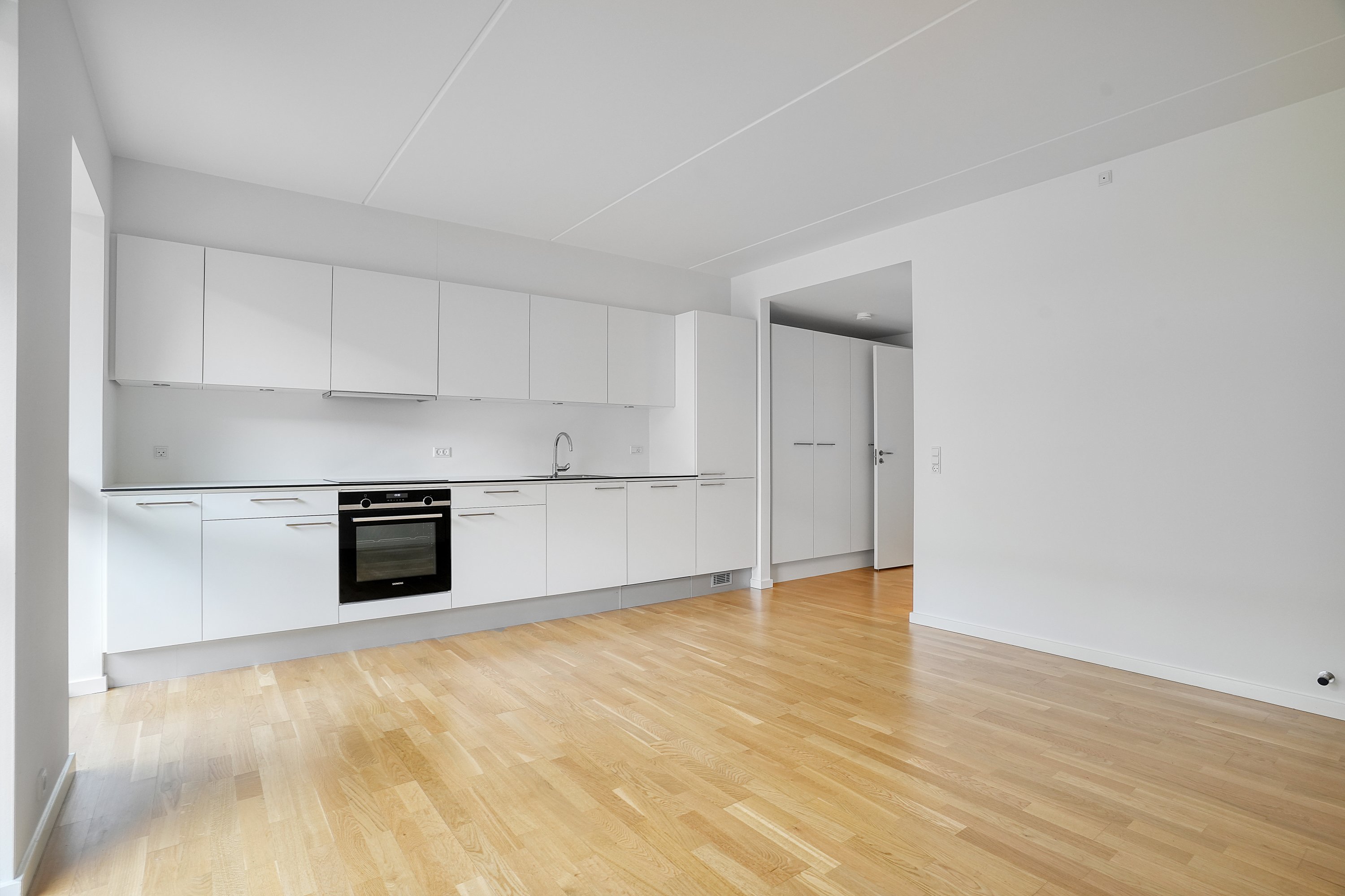 Fremhævet køkken billede i fuldskærmstilstand. Billede af Taffelæblevej 4, st.. th., 2500 Valby