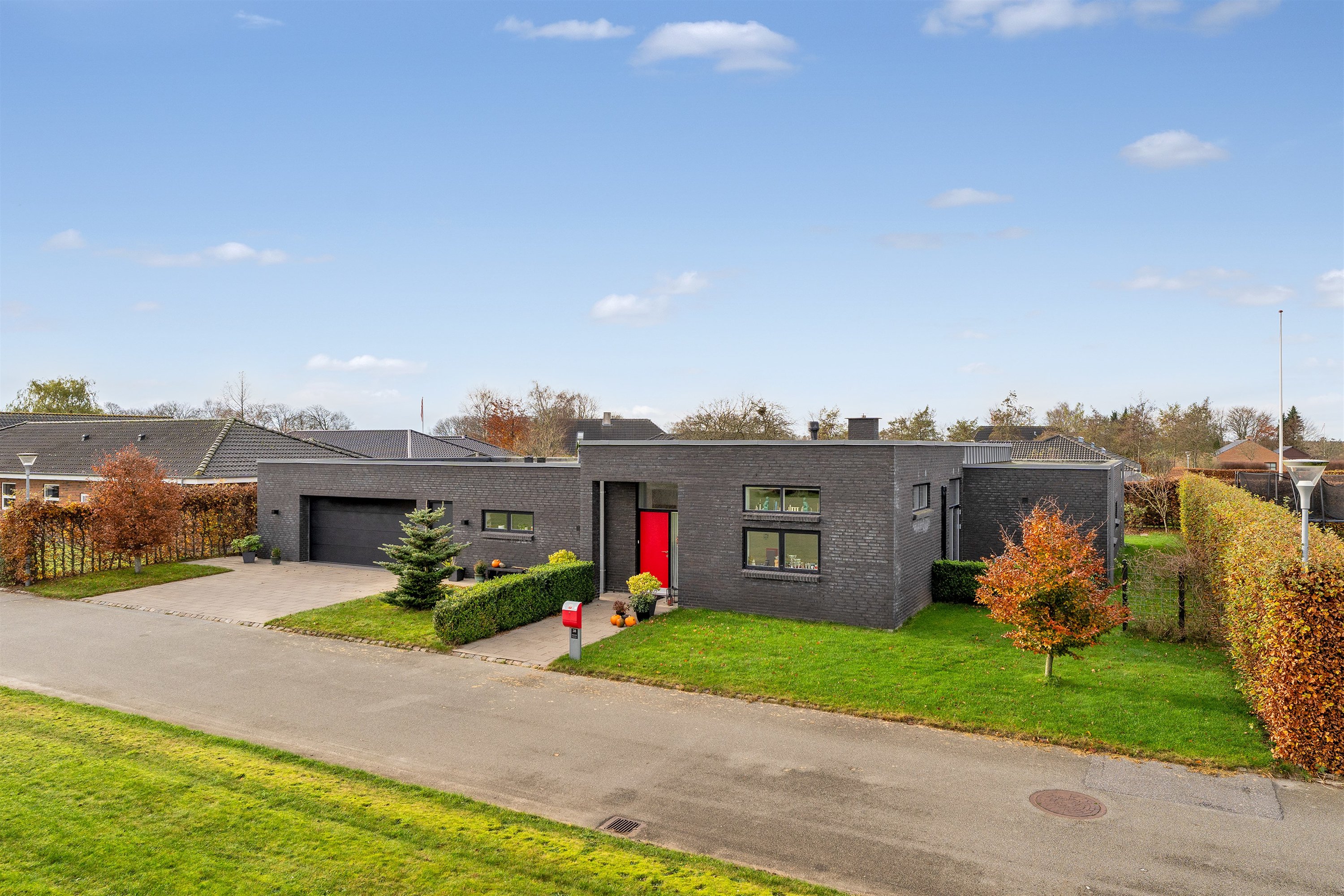 Villa: Ejendommen på Lillevang 38, 7190 Billund