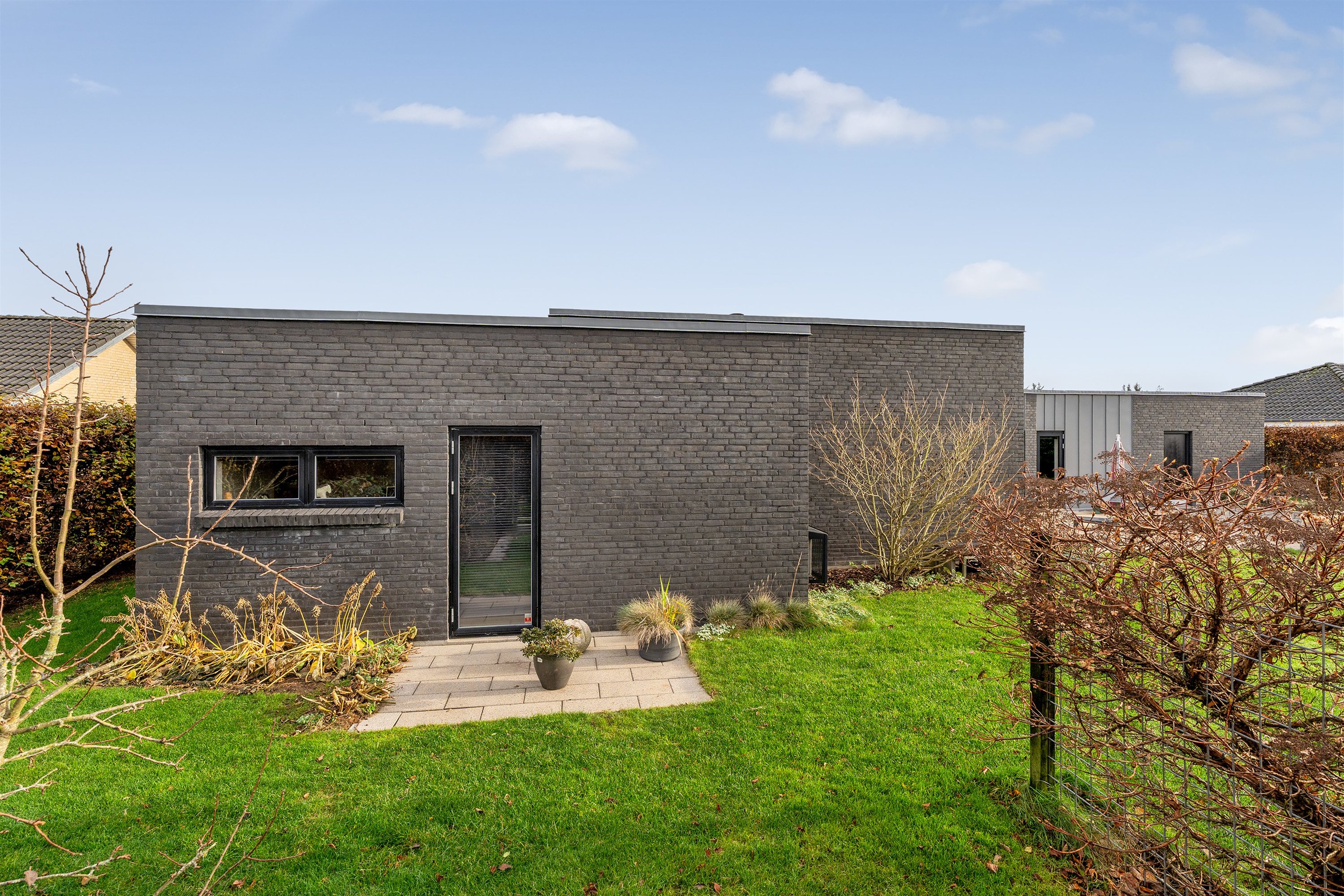 Fremhævet ejendommen billede i fuldskærmstilstand. Billede af Lillevang 38, 7190 Billund