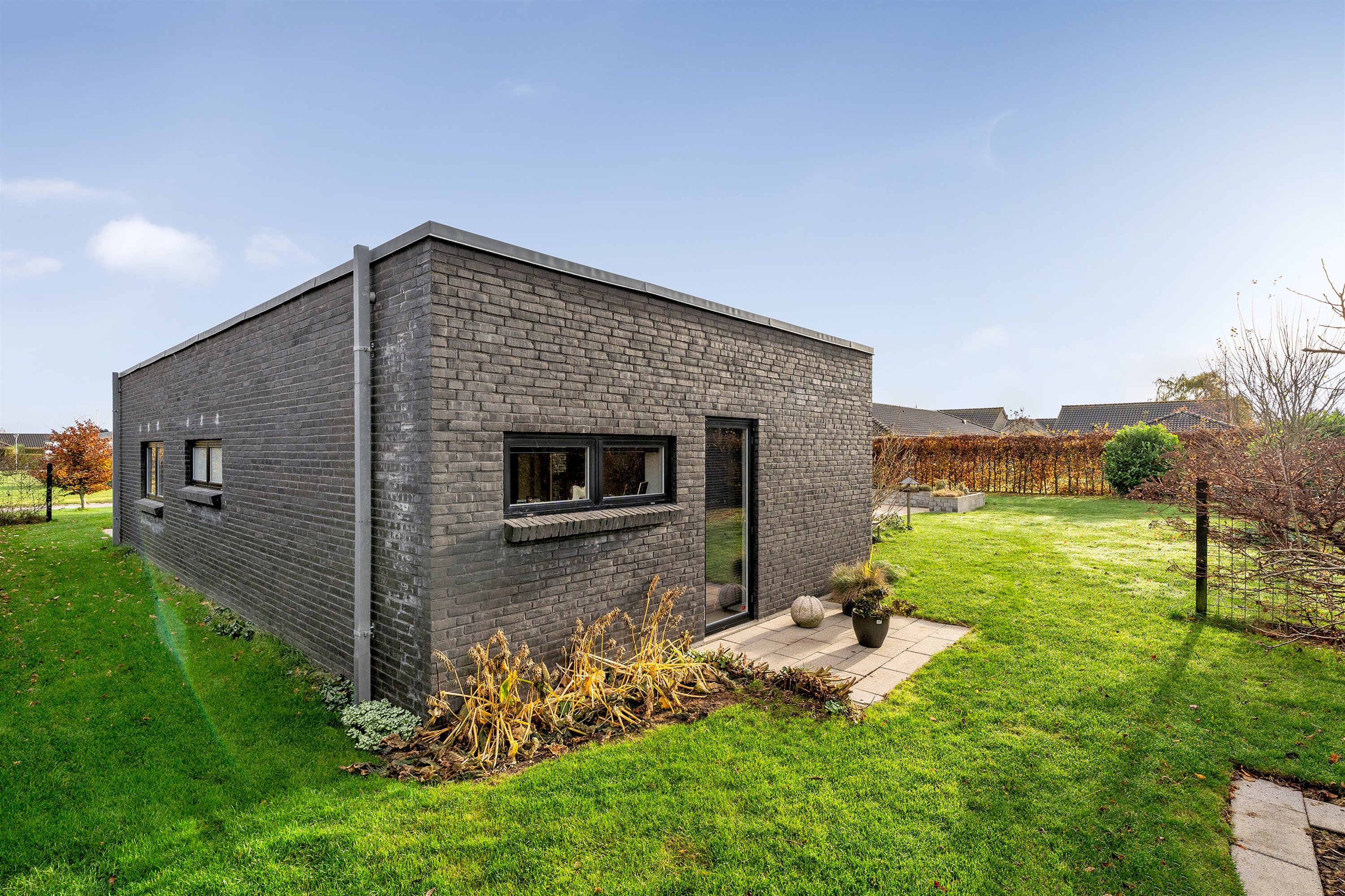 Fremhævet ejendommen billede i fuldskærmstilstand. Billede af Lillevang 38, 7190 Billund