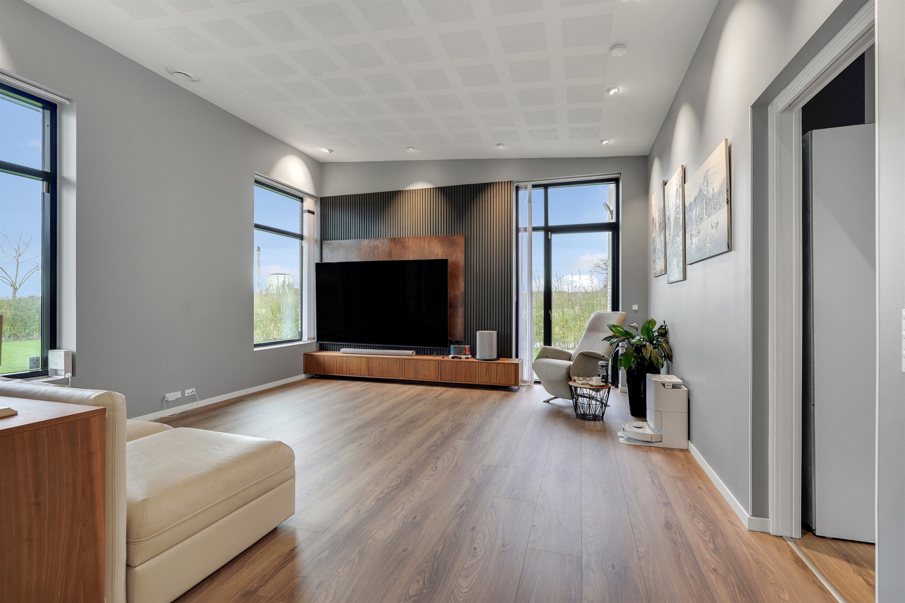 Fremhævet stue billede i fuldskærmstilstand. Billede af Sommerfuglen 27, 7190 Billund