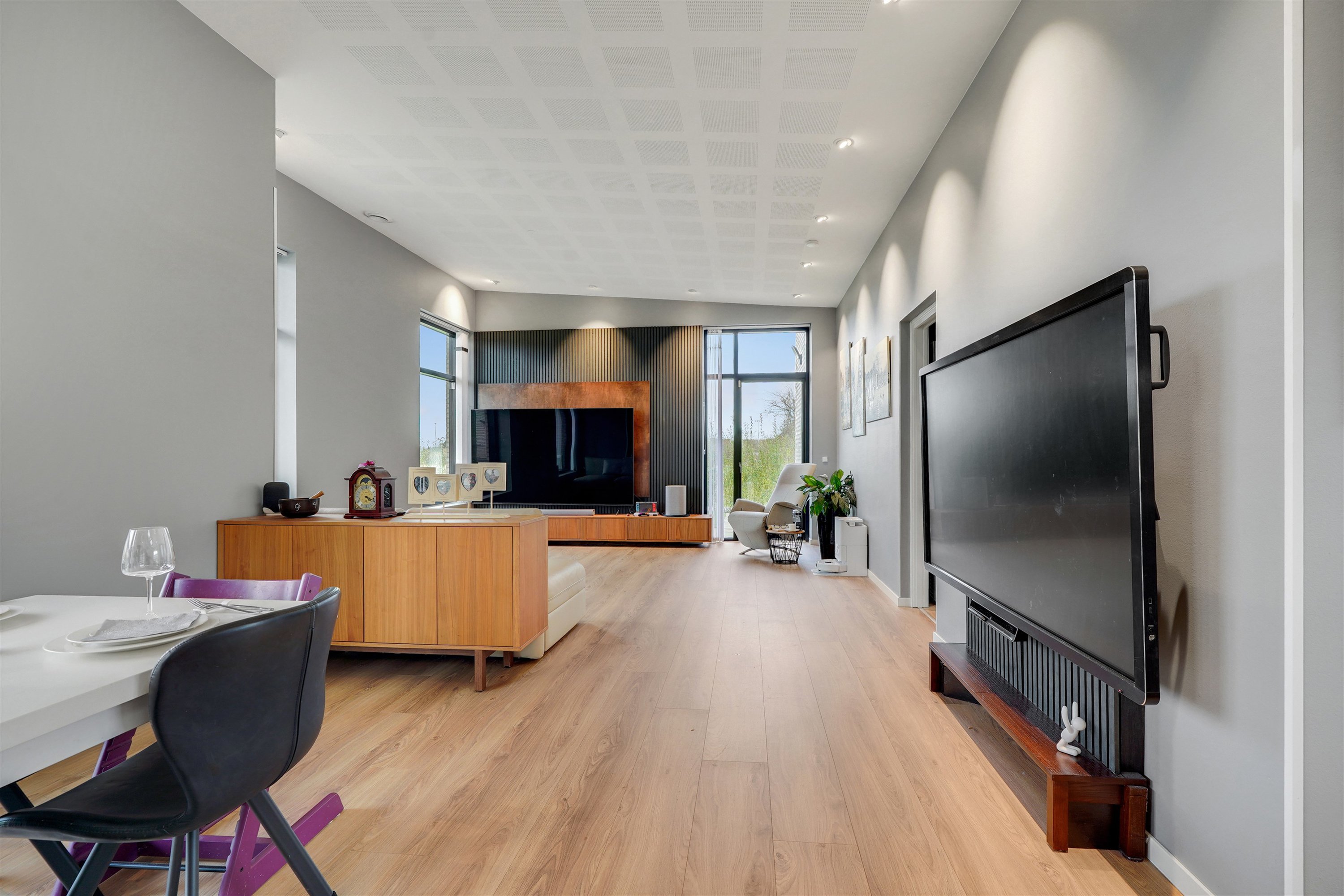 Fremhævet alrum billede i fuldskærmstilstand. Billede af Sommerfuglen 27, 7190 Billund