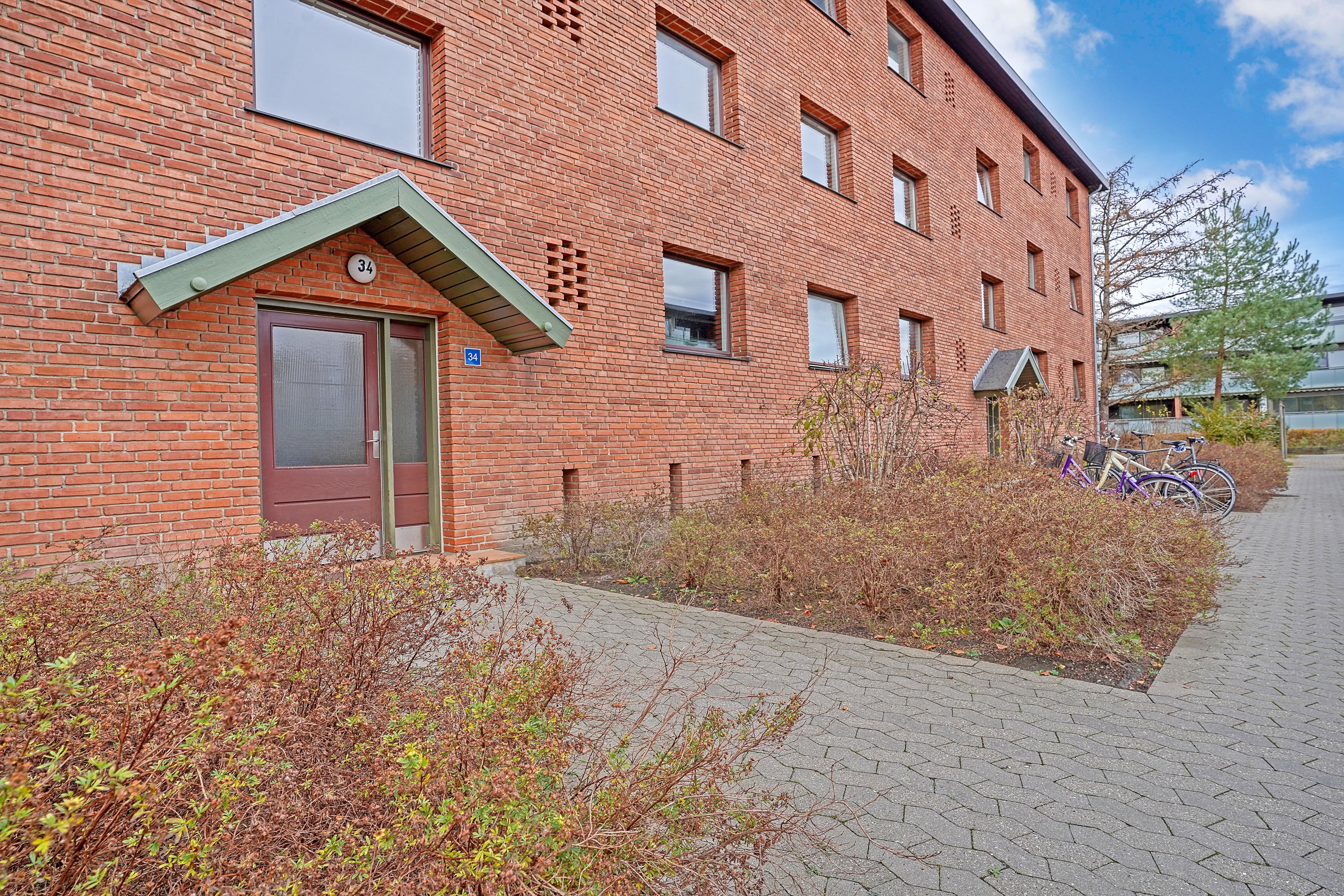 Fremhævet ejendommen billede i fuldskærmstilstand. Billede af Fredskovhellet 34, 1. th., 3400 Hillerød