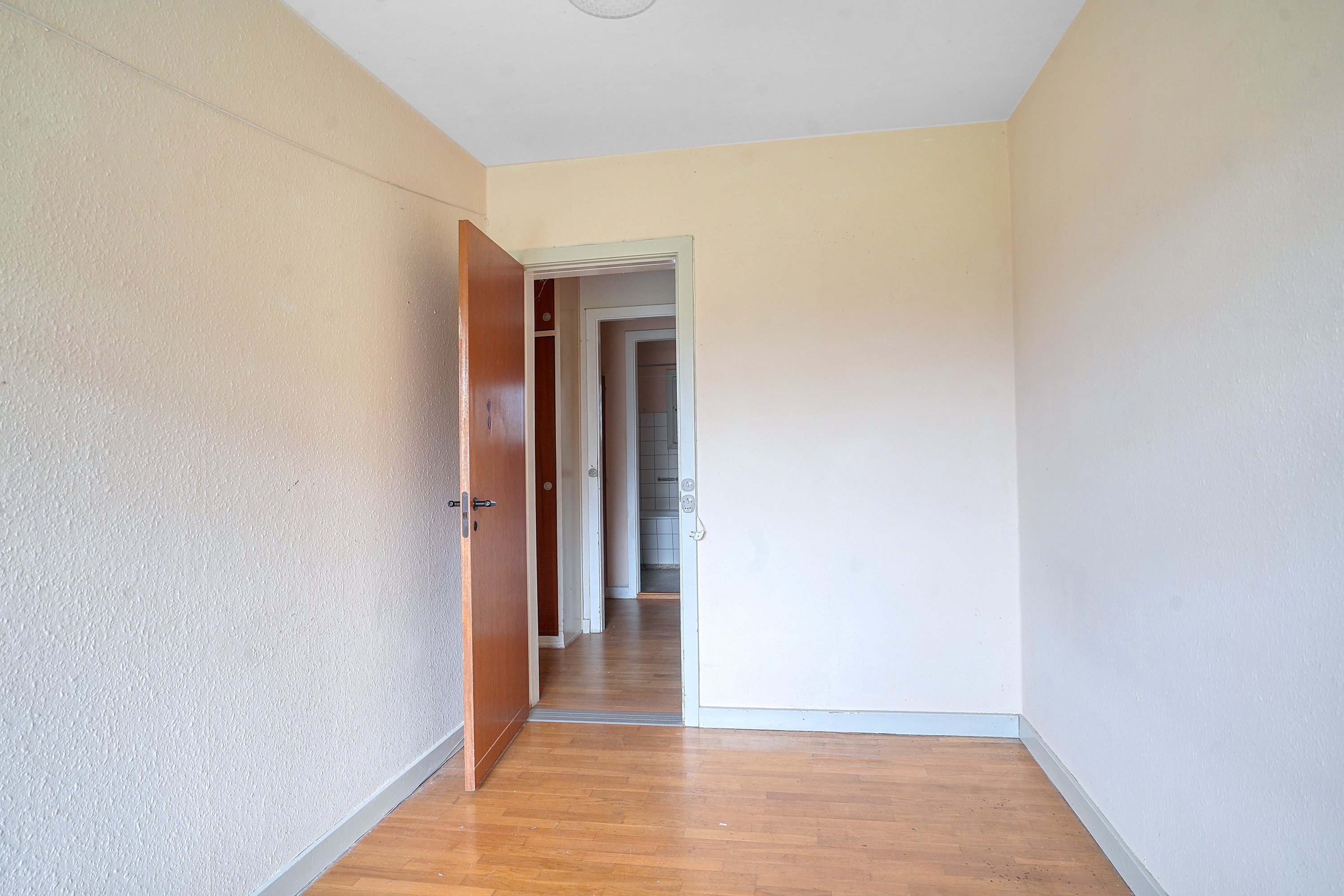 Fremhævet værelse billede i fuldskærmstilstand. Billede af Fredskovhellet 34, 1. th., 3400 Hillerød